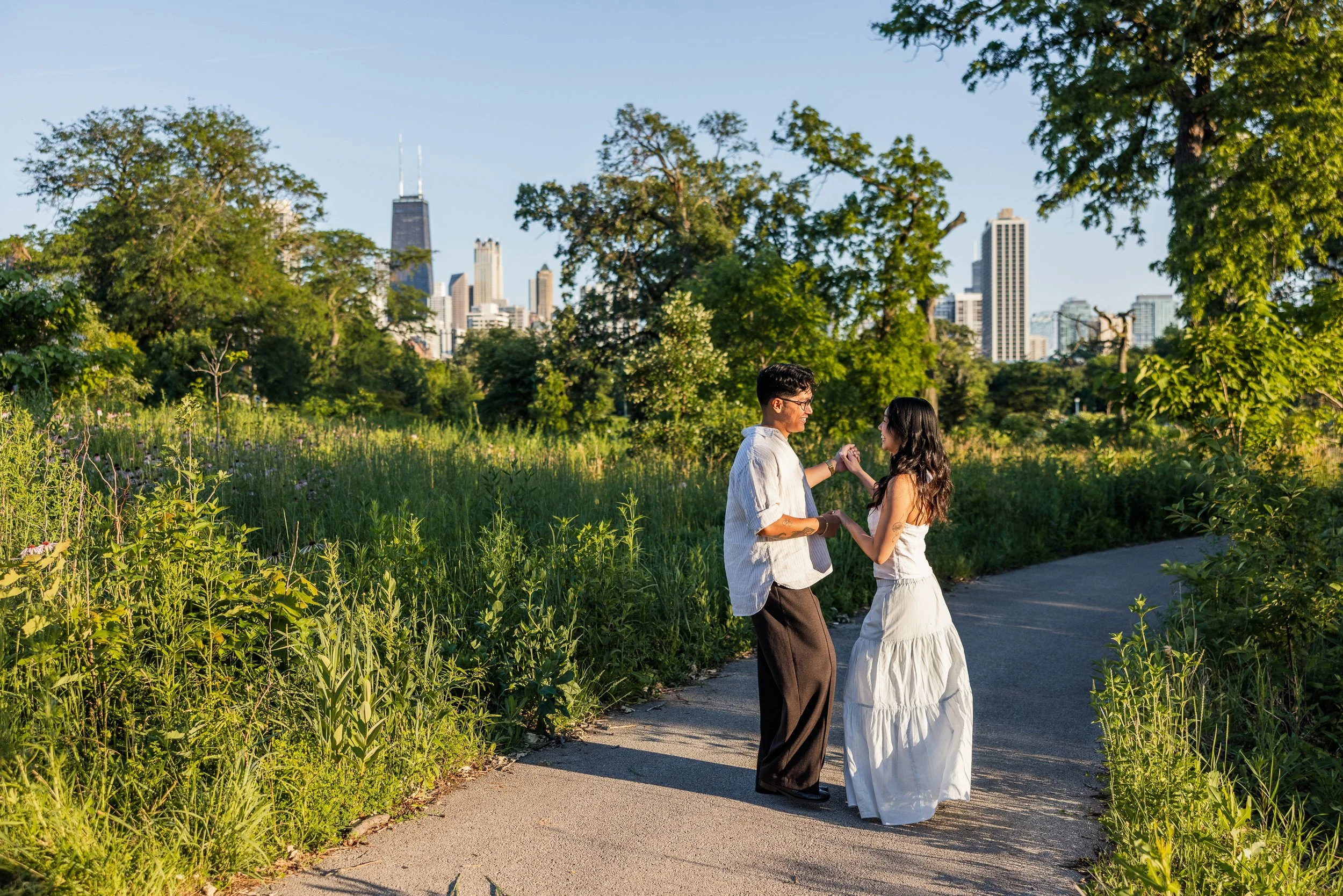 Alex Maldonado Photography-Lincoln-Park-Propsal-summer-goldenhour 260623-35.jpg