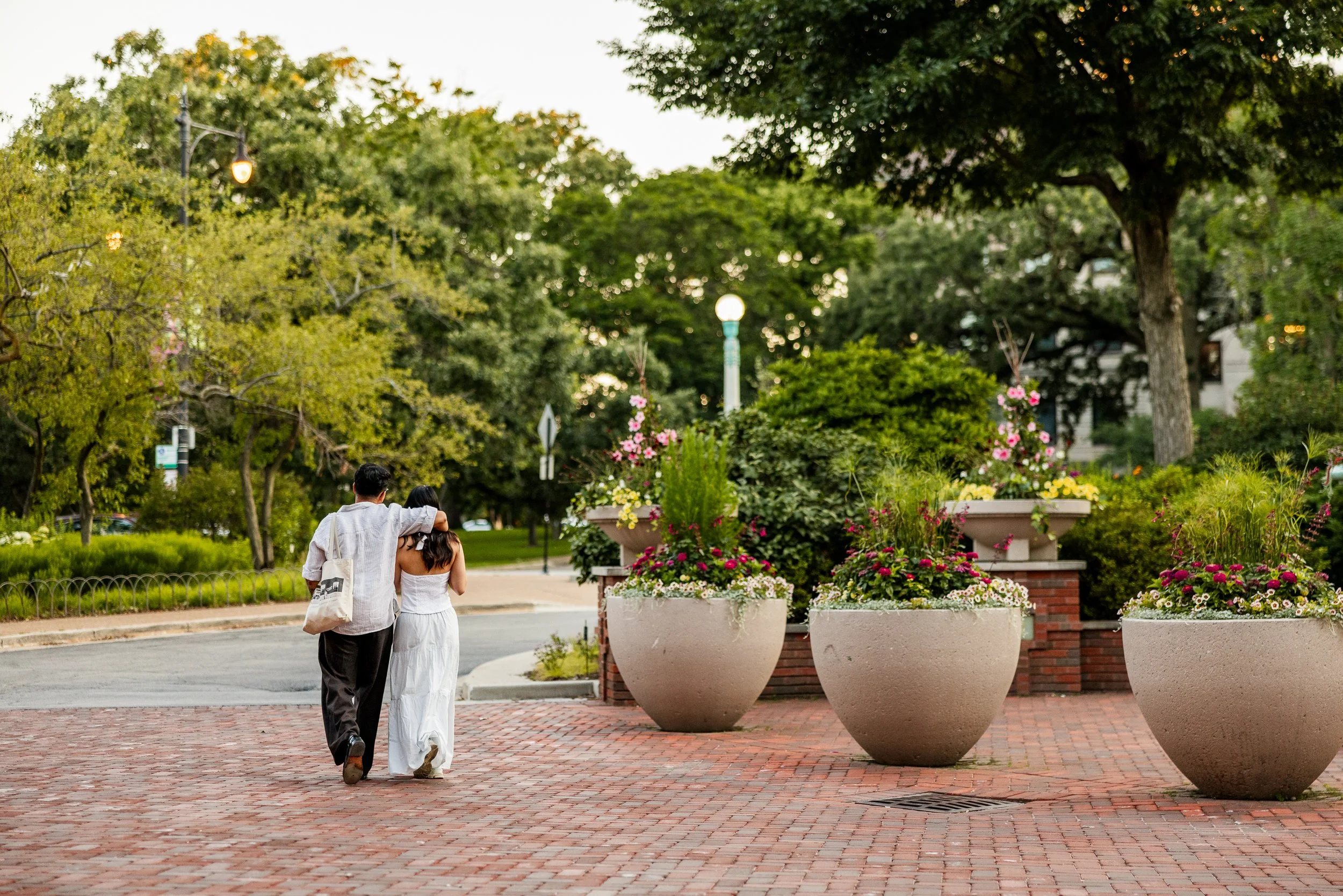 Alex Maldonado Photography-Lincoln-Park-Propsal-summer-goldenhour 260623-57.jpg