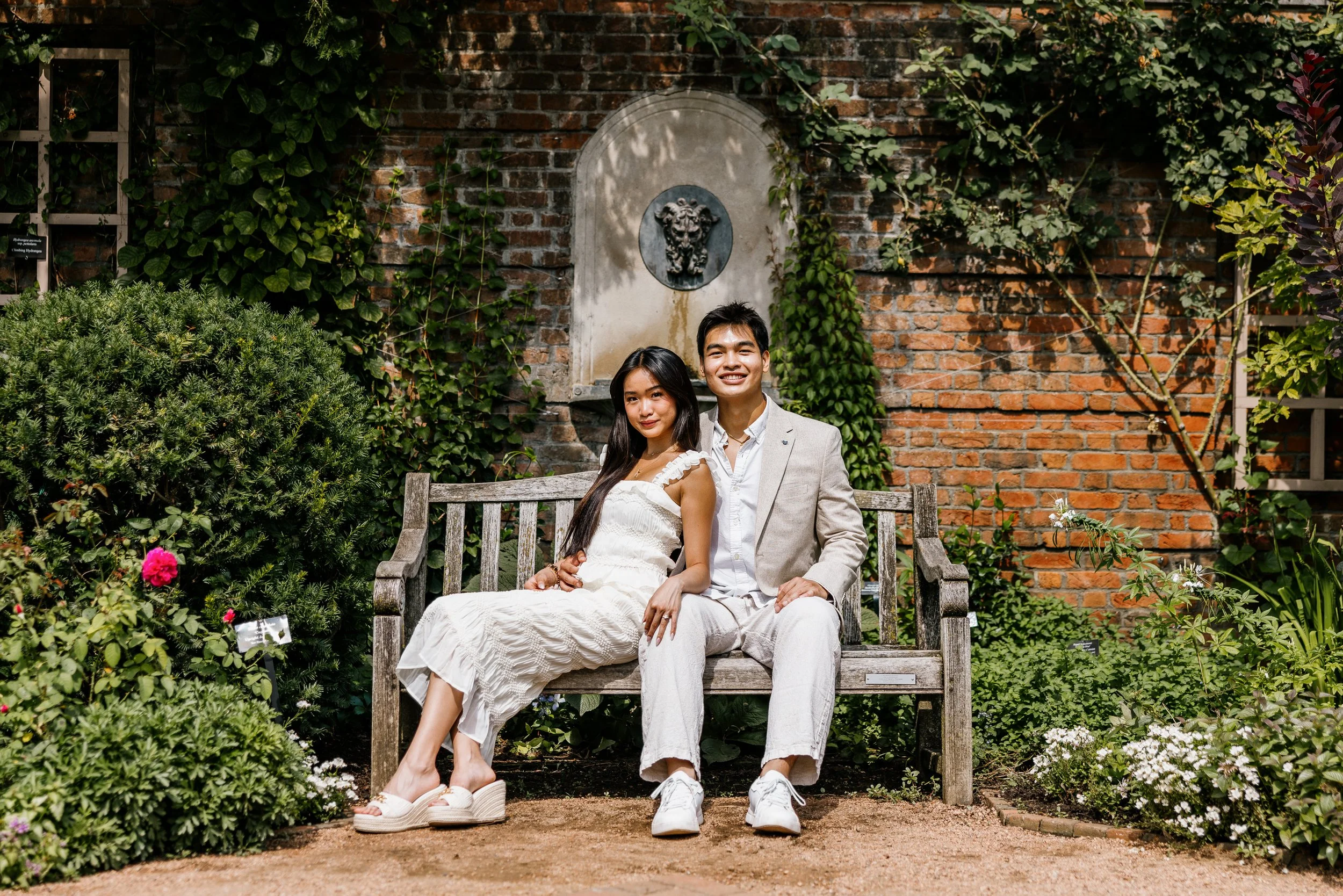 Alex Maldonado Photography-Triet + Catharina - Chicago Botanic Garden260724-32.jpg