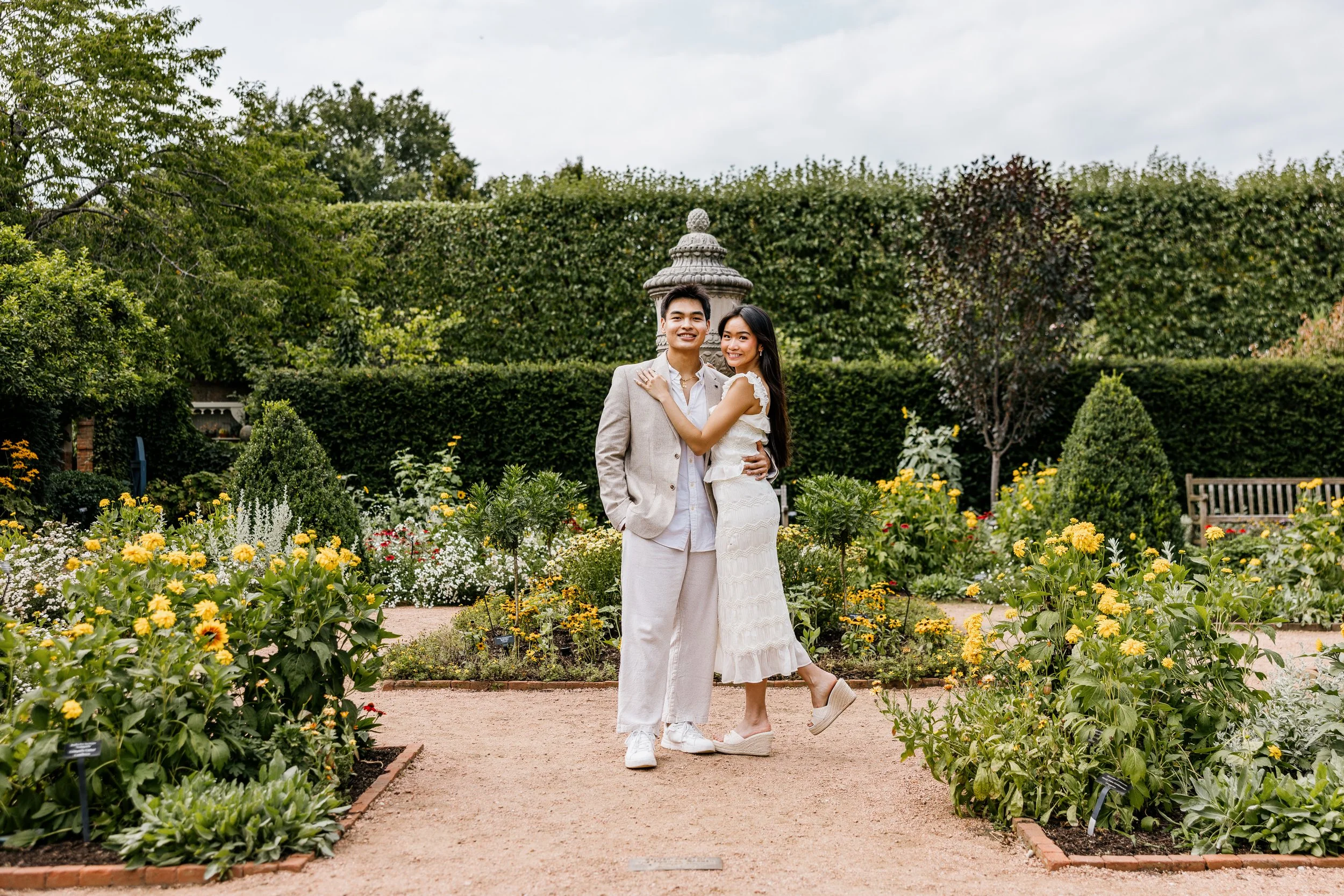 Alex Maldonado Photography-Triet + Catharina - Chicago Botanic Garden260724-36.jpg