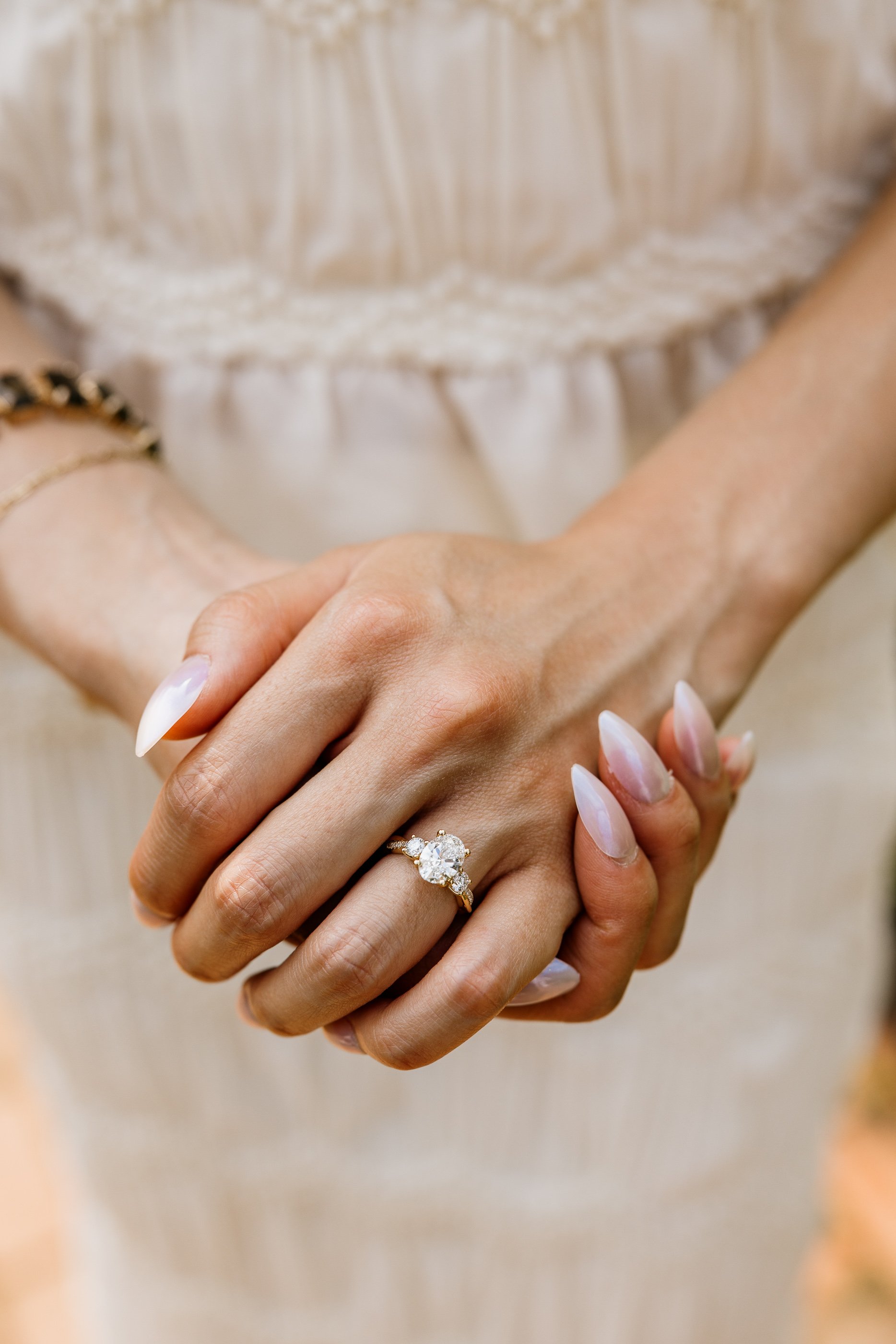 Alex Maldonado Photography-Triet + Catharina - Chicago Botanic Garden260724-41.jpg