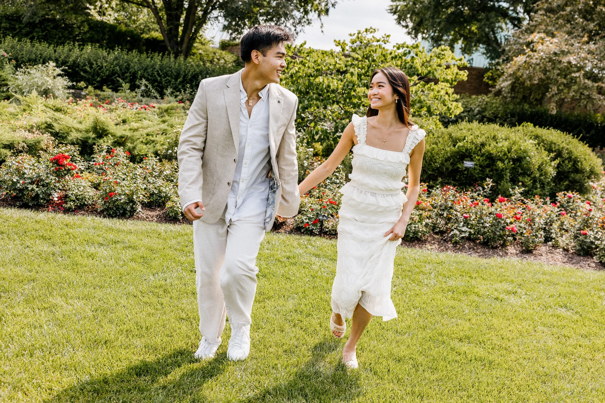 Alex Maldonado Photography-Triet + Catharina - Chicago Botanic Garden260724-54.jpg