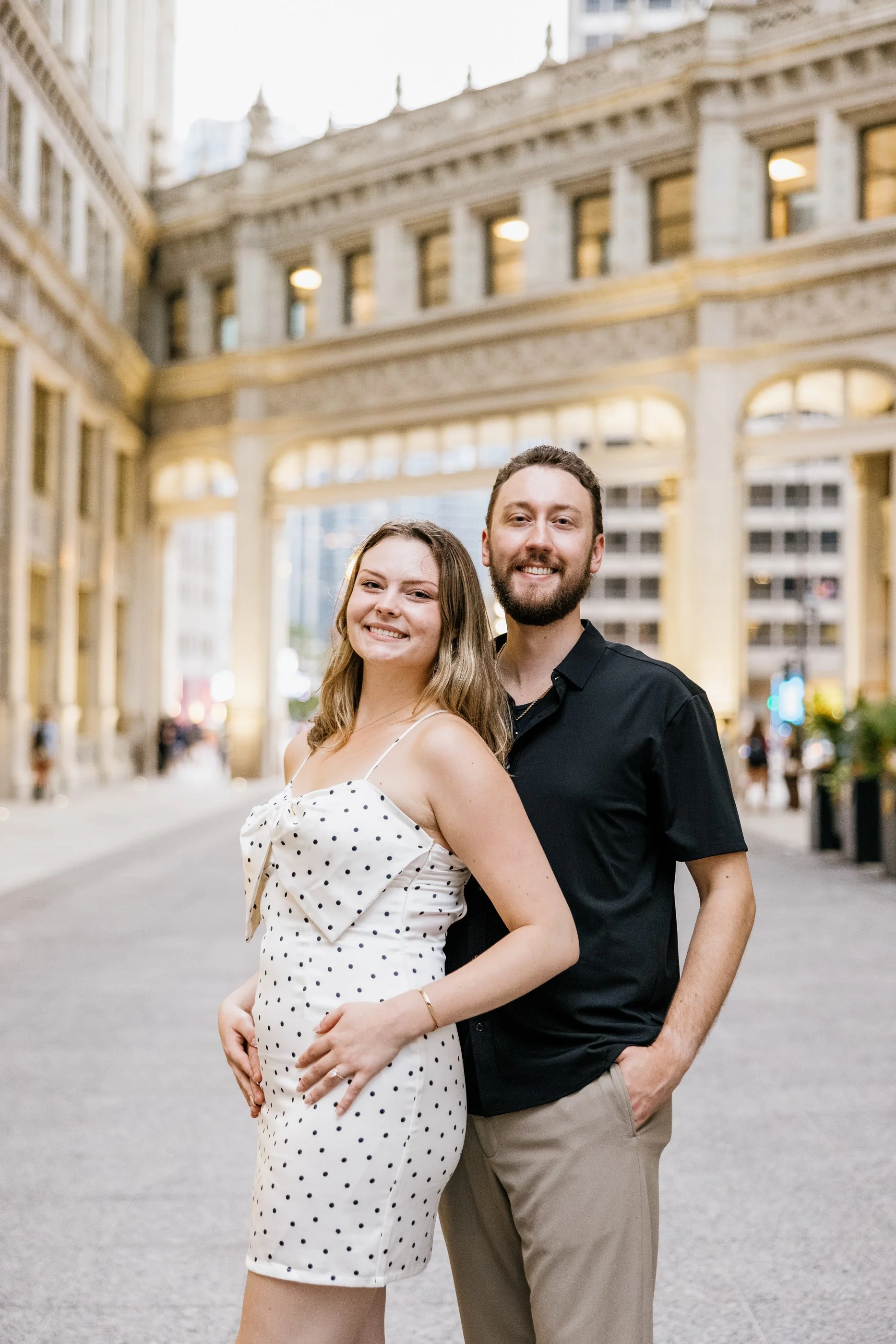 Alex Maldonado Photography- Easton + Sarah - Wrigley Building engagement 260801-29.jpg