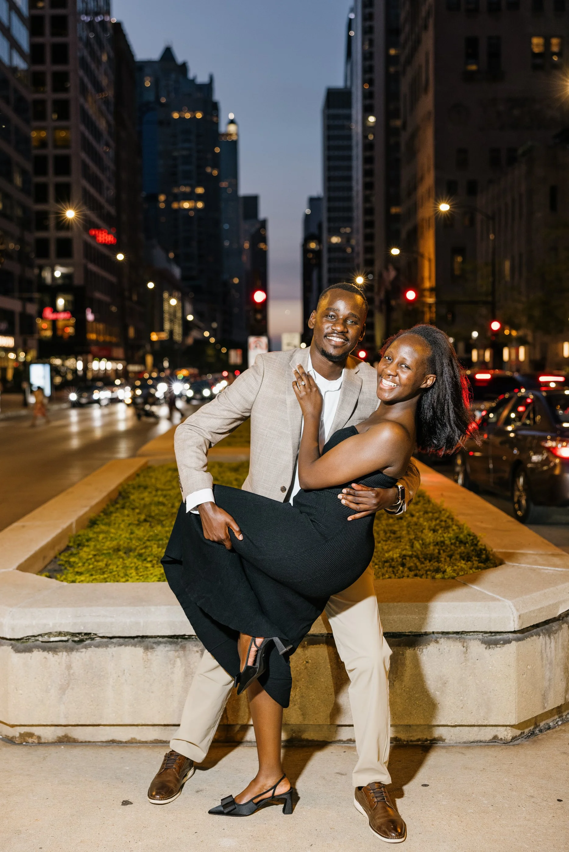 Alex Maldonado Photography-Wrigley Building proposal engagaments 260808-33.jpg