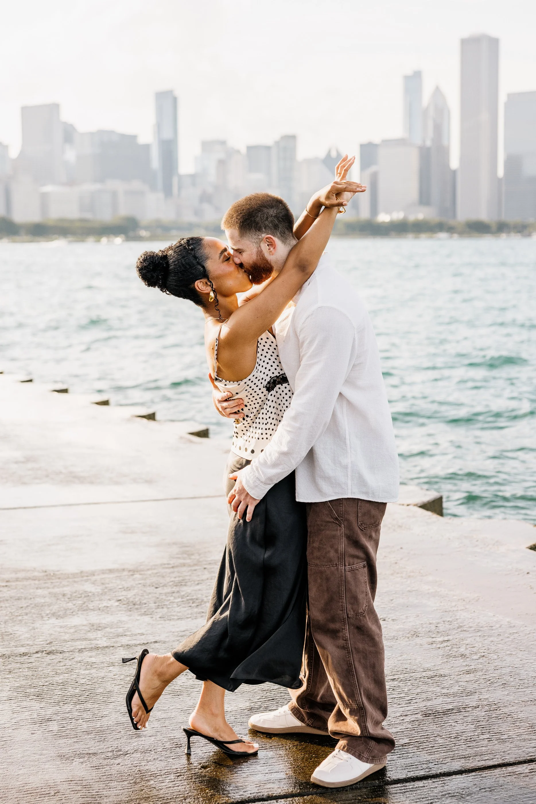 Alex Maldonado Photography- Adler Planetarium proposal lake skyline 260816-28.jpg