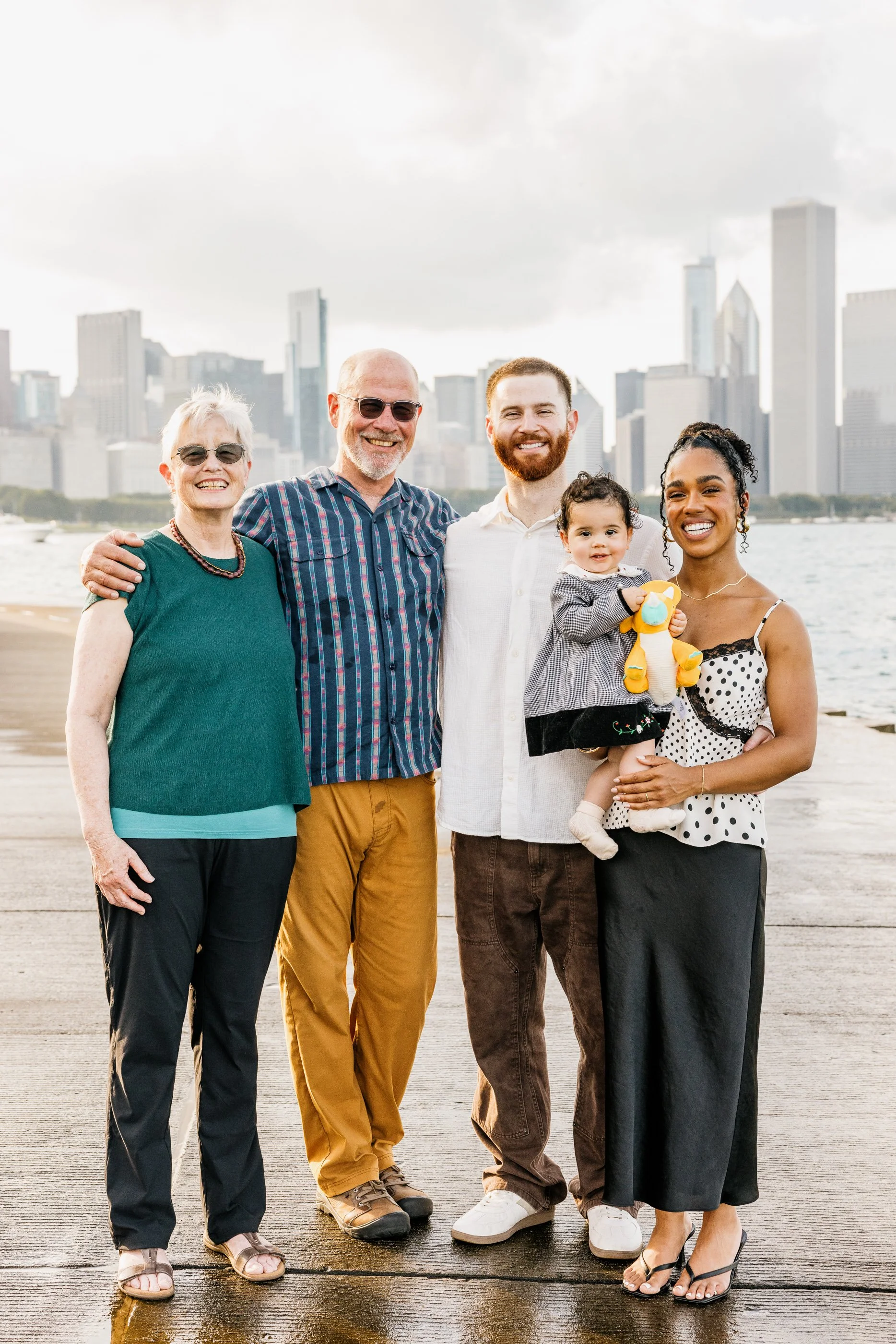 Alex Maldonado Photography- Adler Planetarium proposal lake skyline 260816-44.jpg