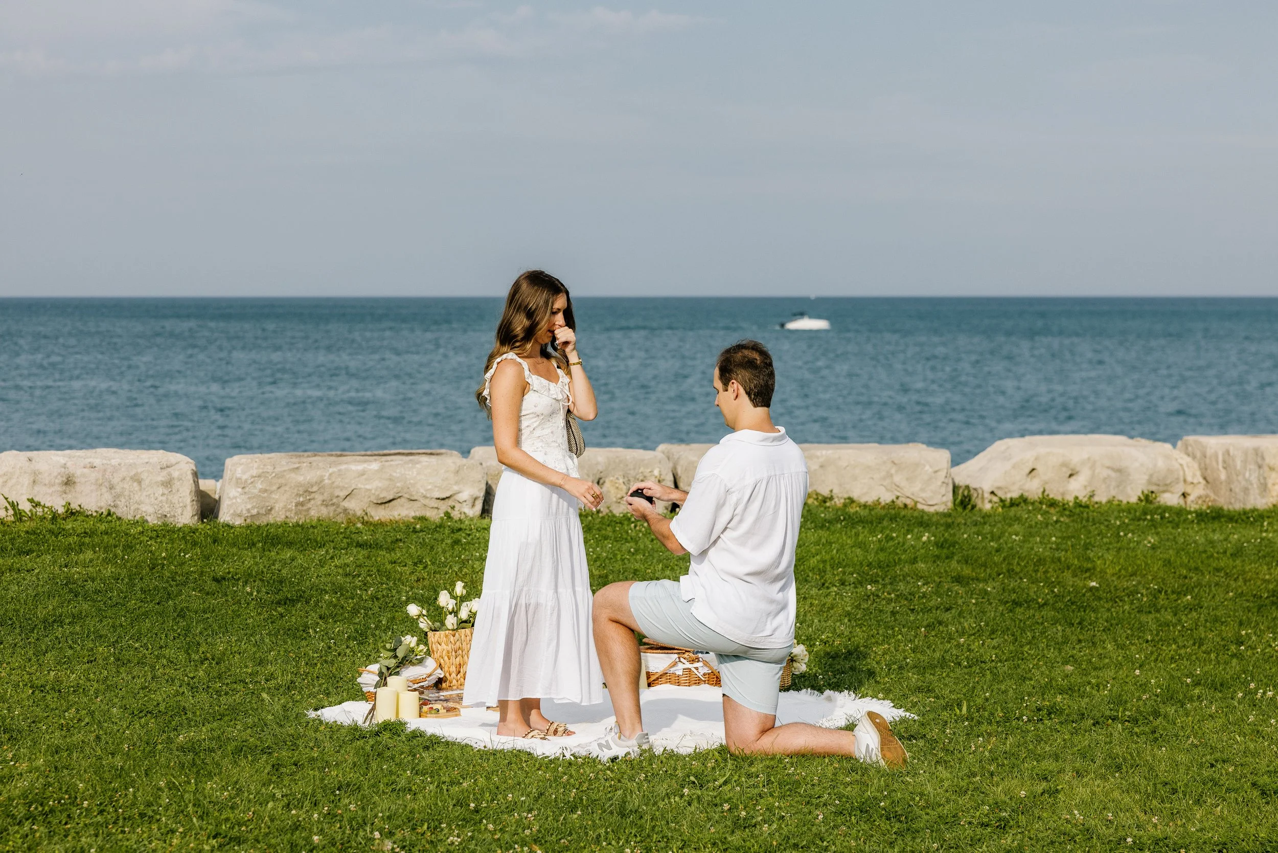 Alex Maldonado Photography- Lakefront Proposal Chevron Sculpture Thomas Alyssa 260821-12.jpg