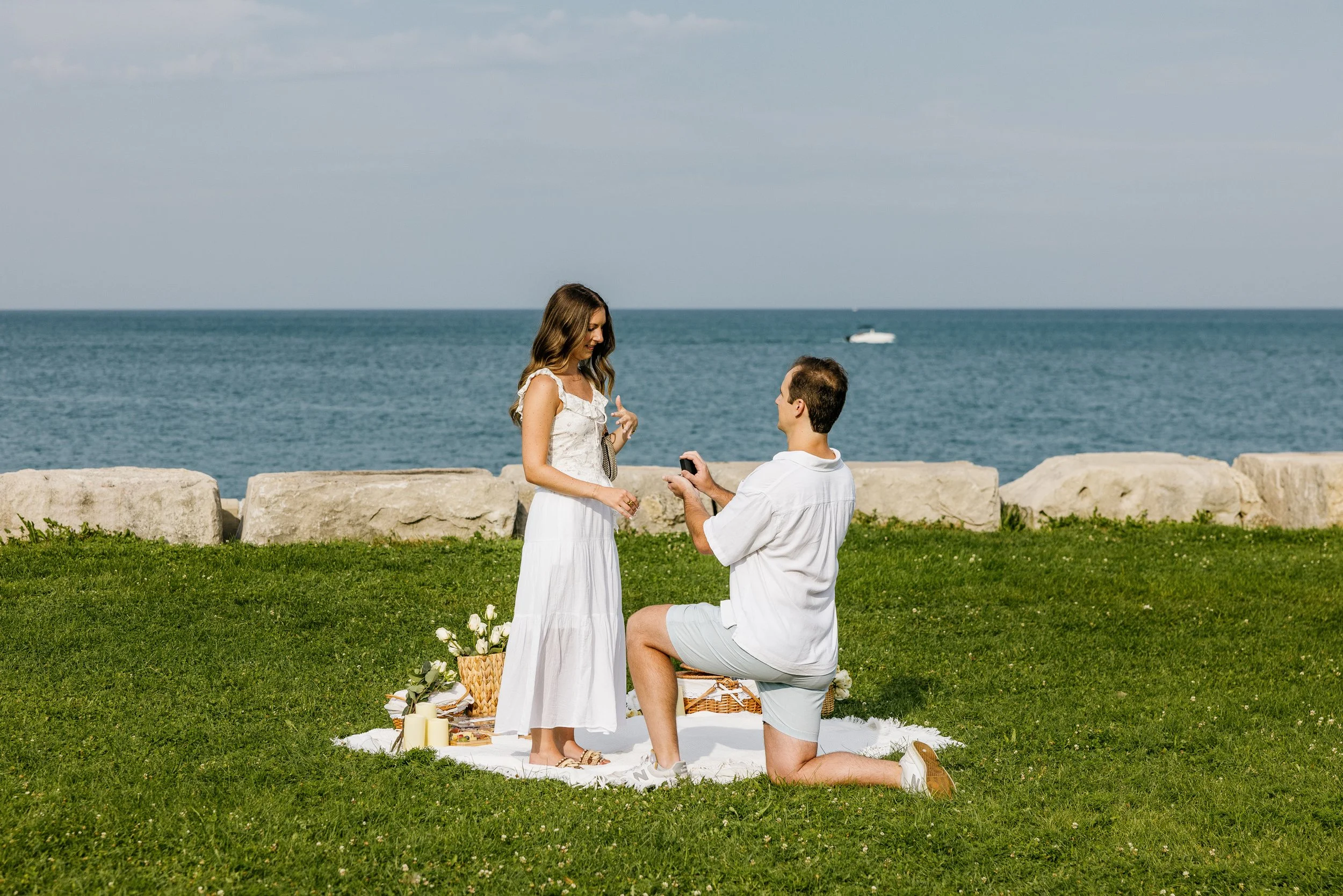 Alex Maldonado Photography- Lakefront Proposal Chevron Sculpture Thomas Alyssa 260821-14.jpg
