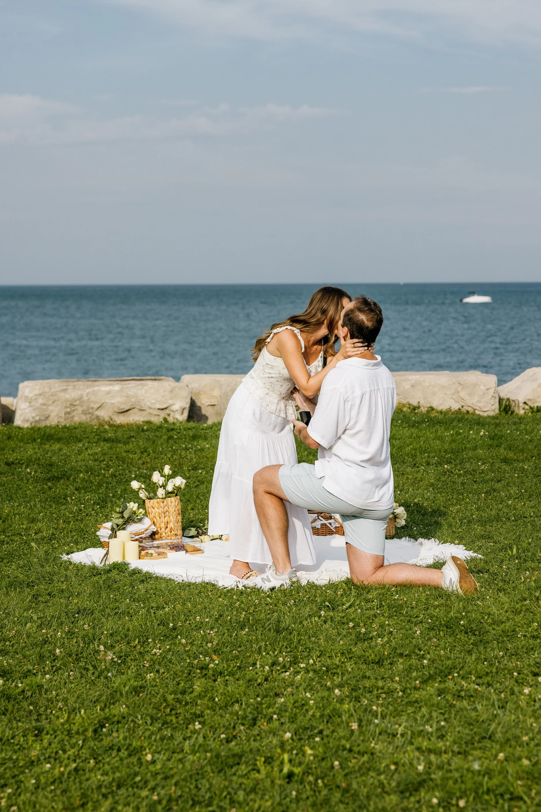Alex Maldonado Photography- Lakefront Proposal Chevron Sculpture Thomas Alyssa 260821-19.jpg