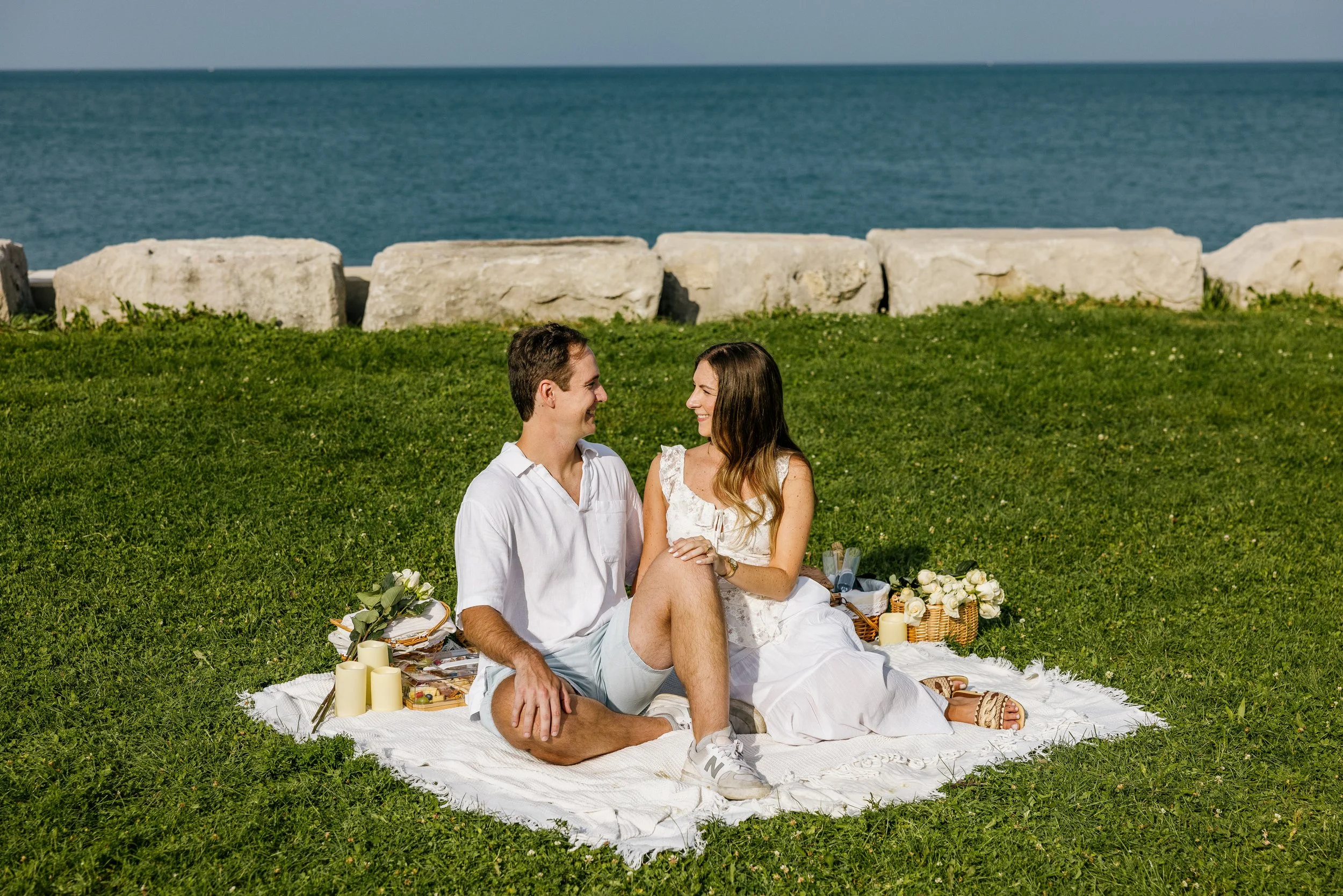Alex Maldonado Photography- Lakefront Proposal Chevron Sculpture Thomas Alyssa 260821-27.jpg