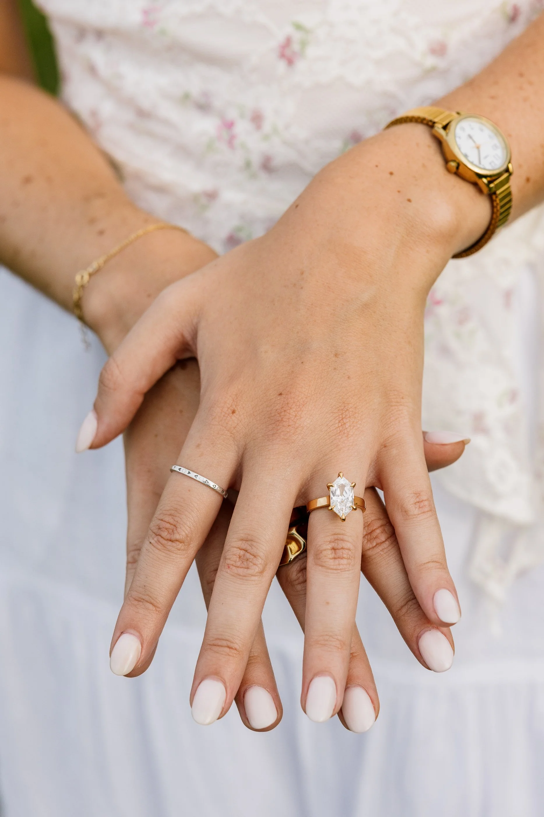 Alex Maldonado Photography- Lakefront Proposal Chevron Sculpture Thomas Alyssa 260821-35.jpg