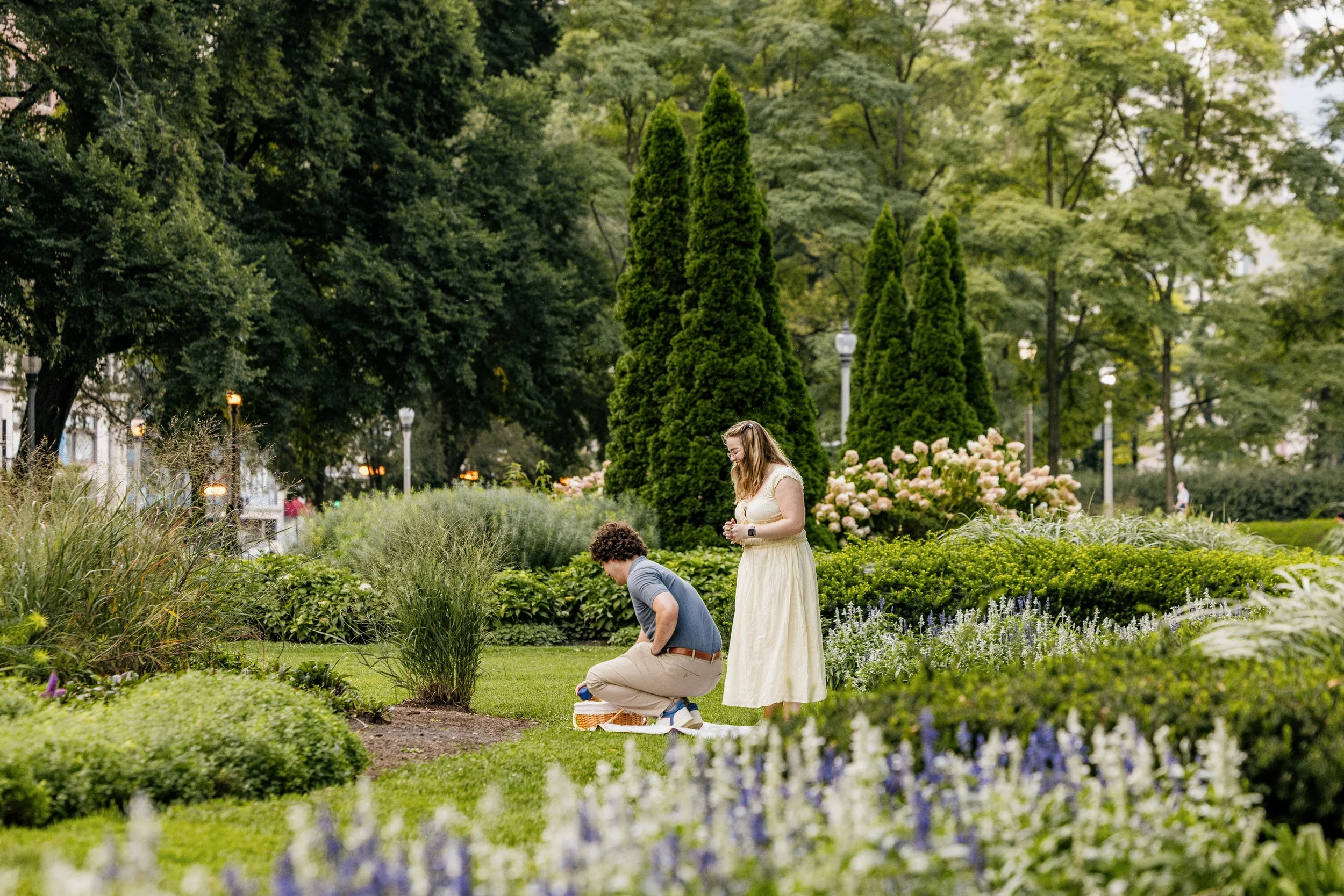 Alex Maldonado Photography- Grant Park Formal Gardens pinic proposal260826-2.jpg