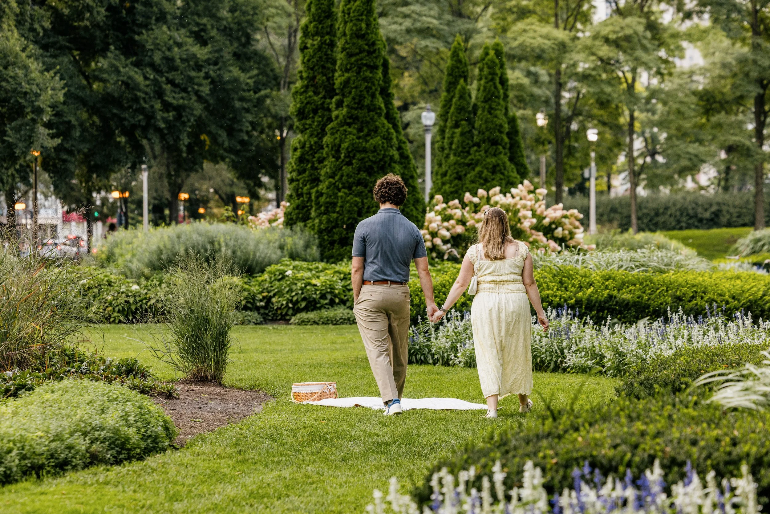 Alex Maldonado Photography- Grant Park Formal Gardens pinic proposal260826-1.jpg