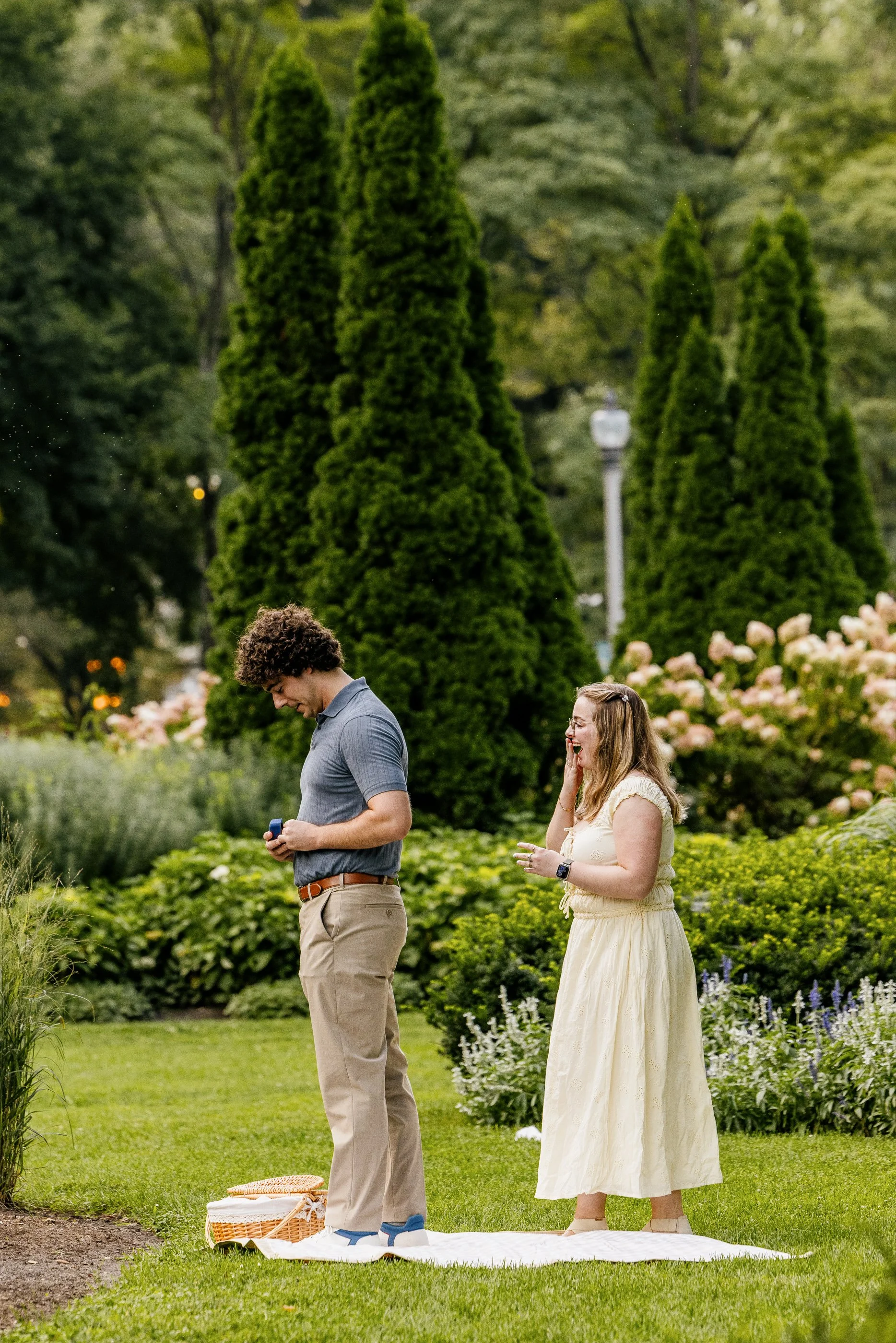 Alex Maldonado Photography- Grant Park Formal Gardens pinic proposal260826-4.jpg
