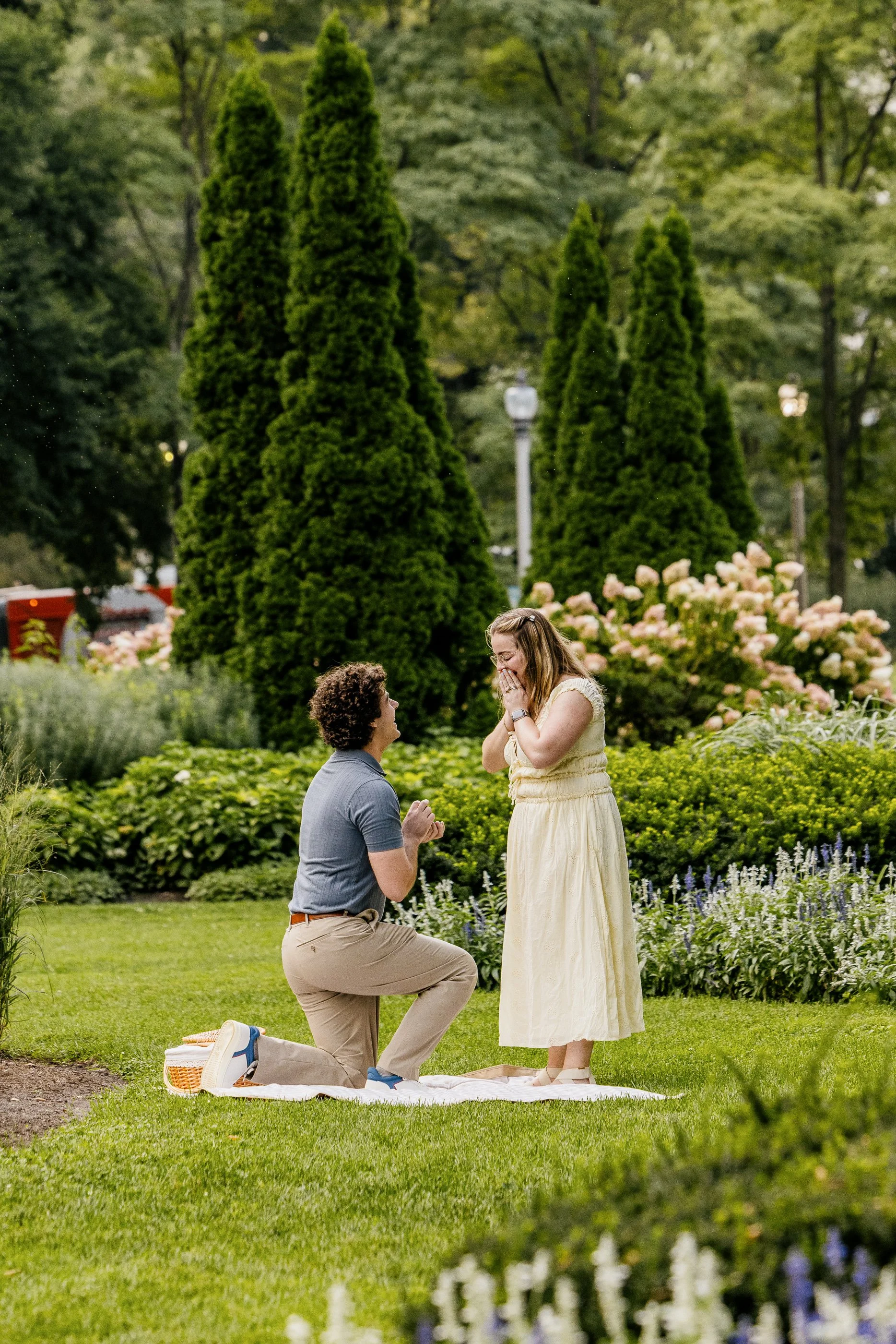 Alex Maldonado Photography- Grant Park Formal Gardens pinic proposal260826-5.jpg