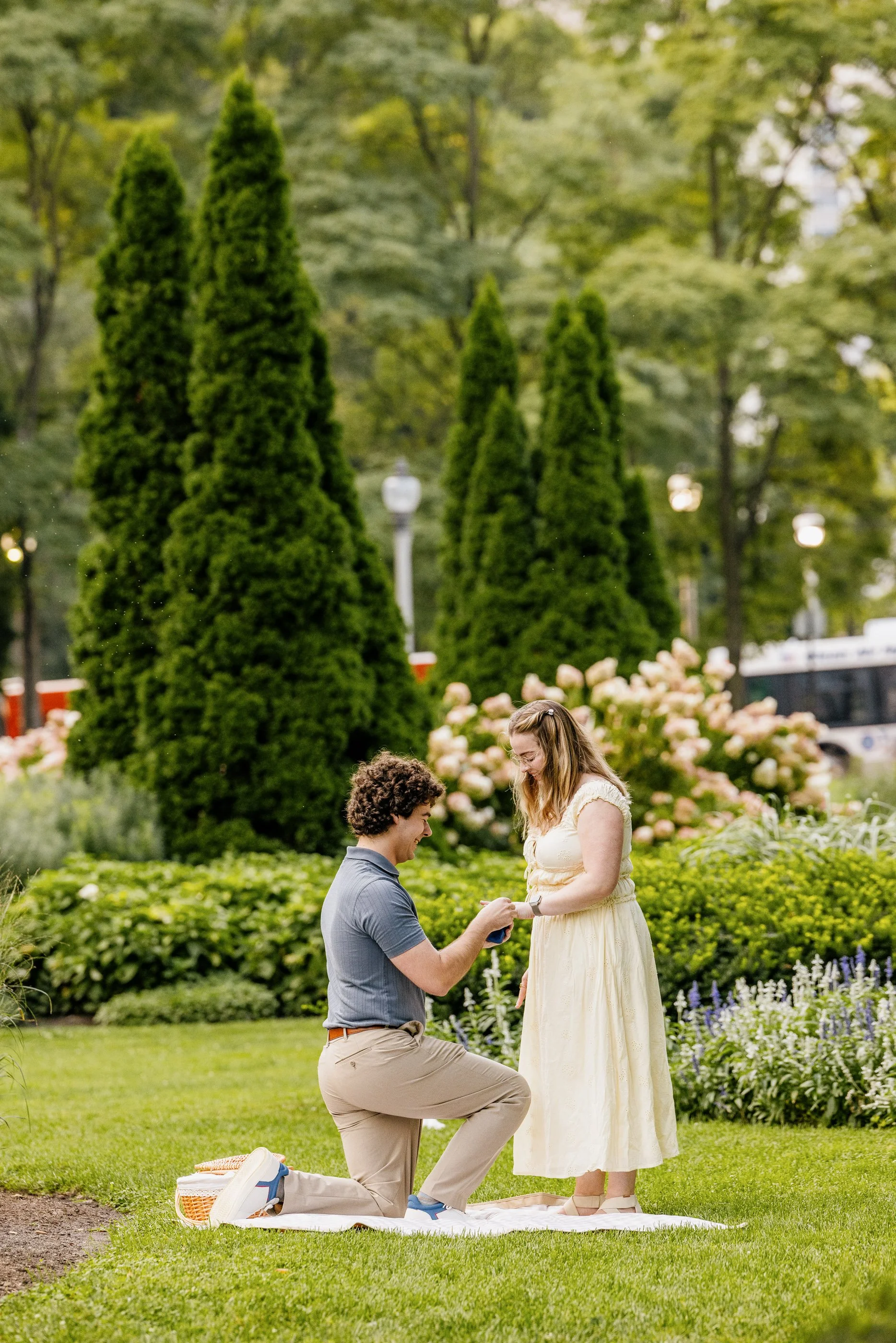 Alex Maldonado Photography- Grant Park Formal Gardens pinic proposal260826-11.jpg
