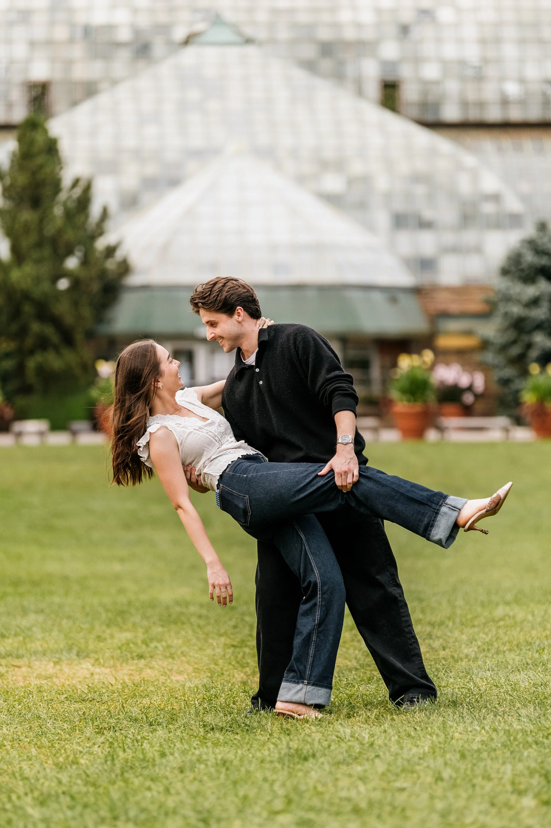 Alex Maldonado Photography- Adam + Audrey - Alfred Caldwell Lily Pool 260829-41.jpg