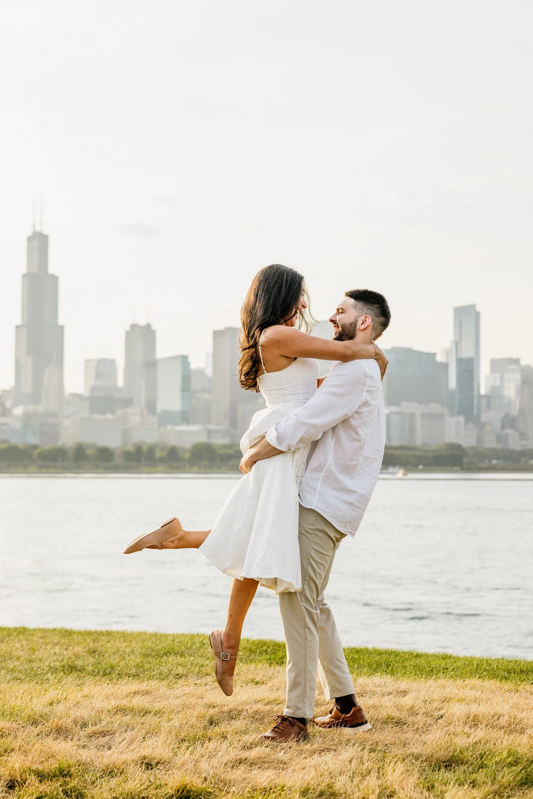 Alex Maldonado Photography-Adler Planetarium sunset proposal 260901-36.jpg