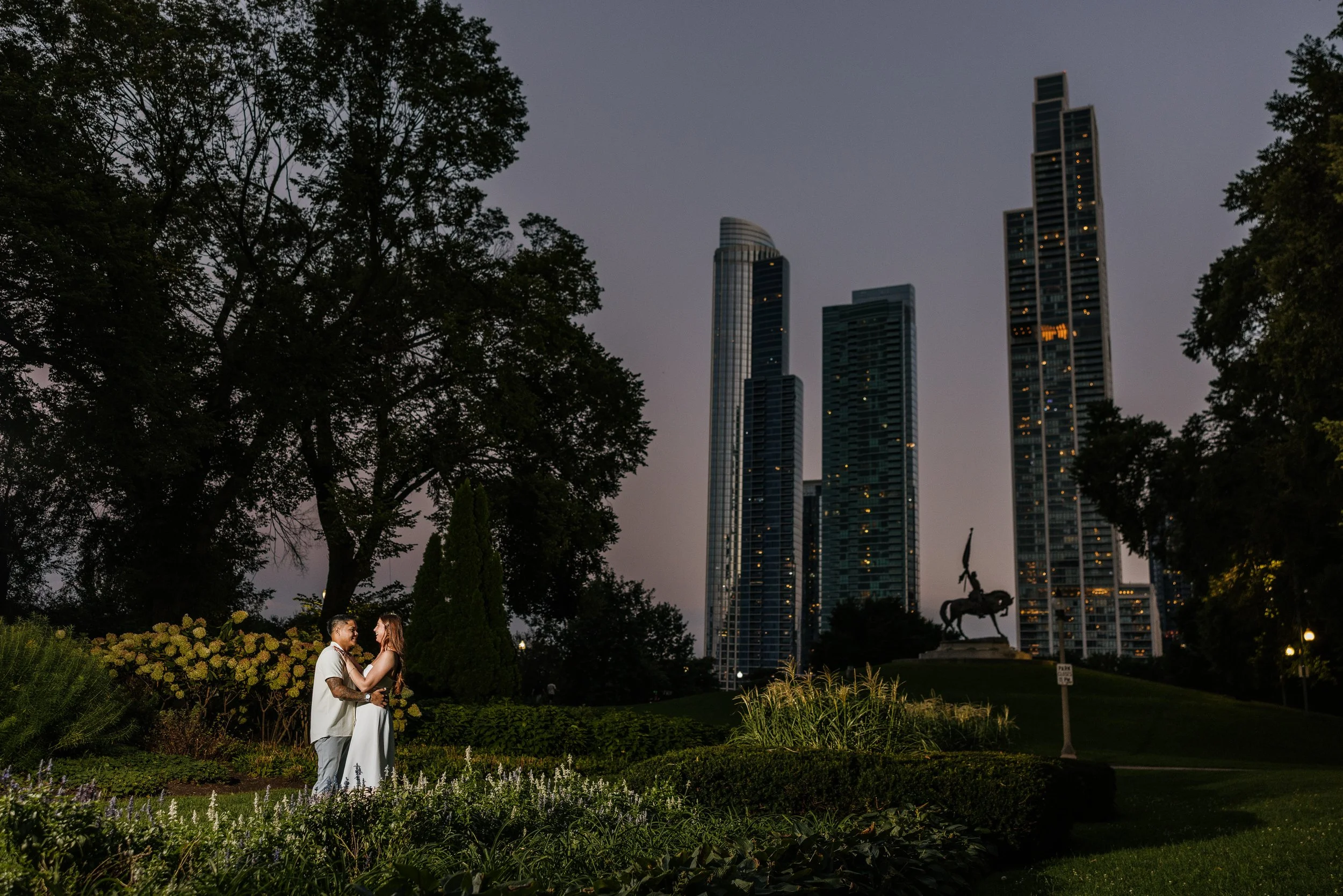 Alex Maldonado Photography- Grant Park Formal Gardens sunset proposal 260903-41.jpg