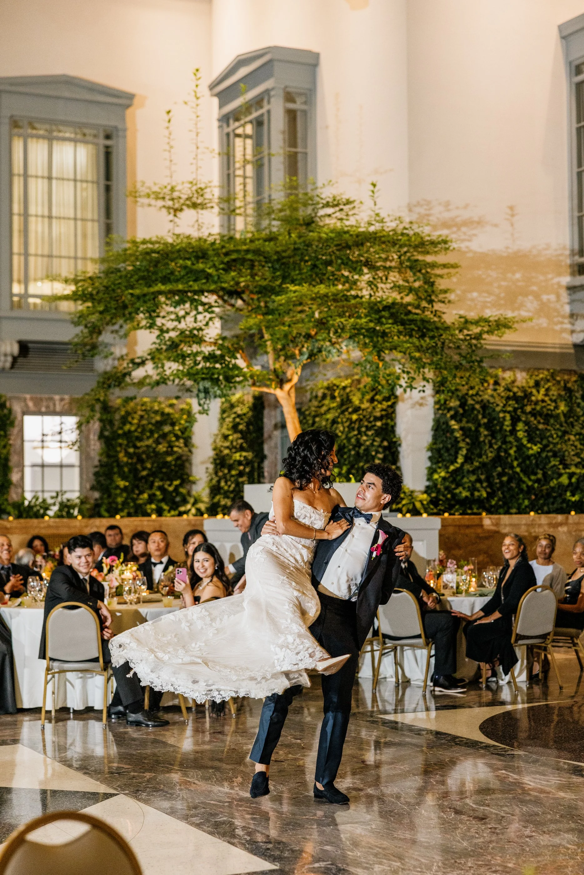Alex Maldonado Photography-Rockerfeller Memorial Chapel - Harold Washington Library 260912-263.jpg