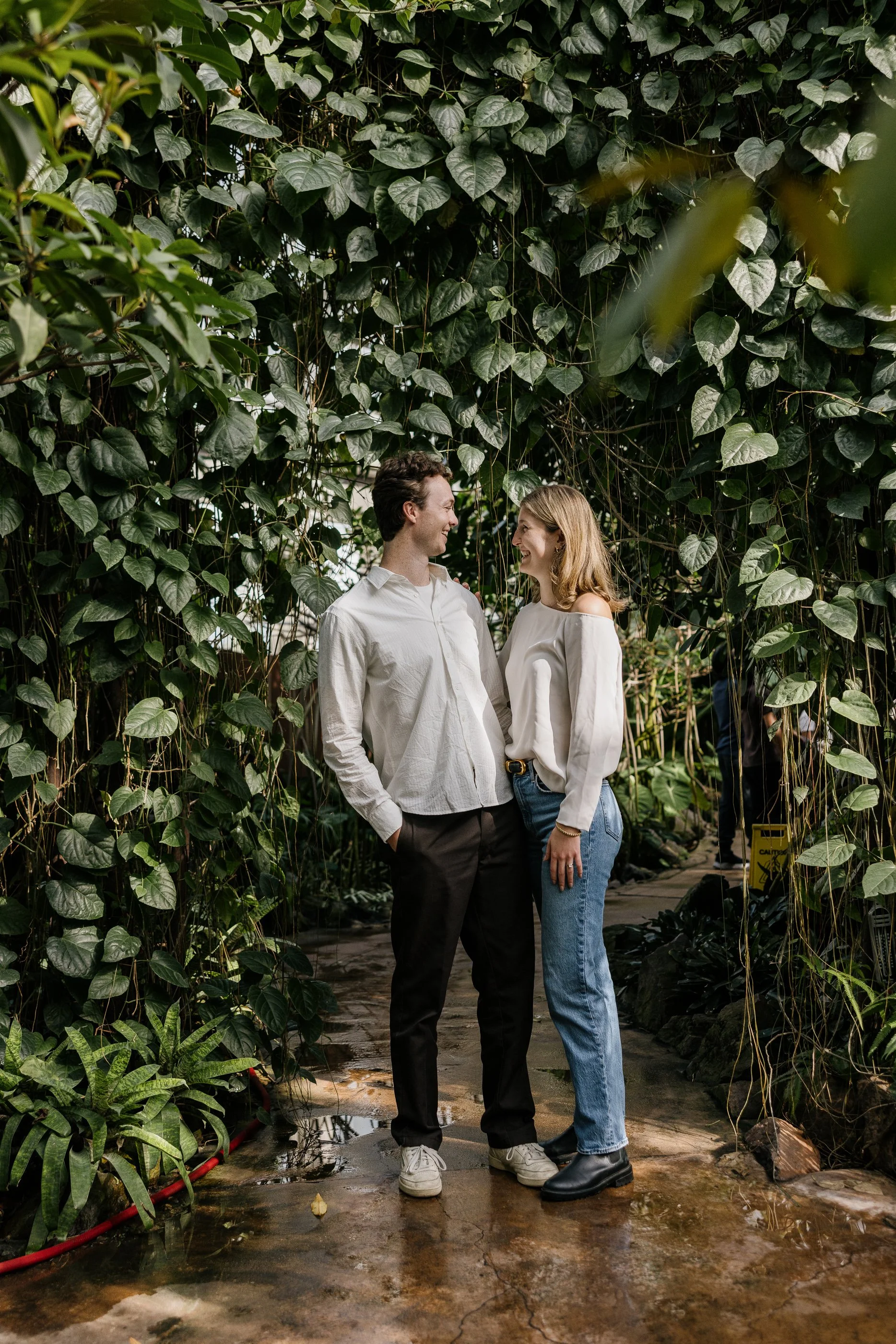 Alex Maldonado Photography-Cole + Kristen - Garfield Park Conservatory261024-59.jpg