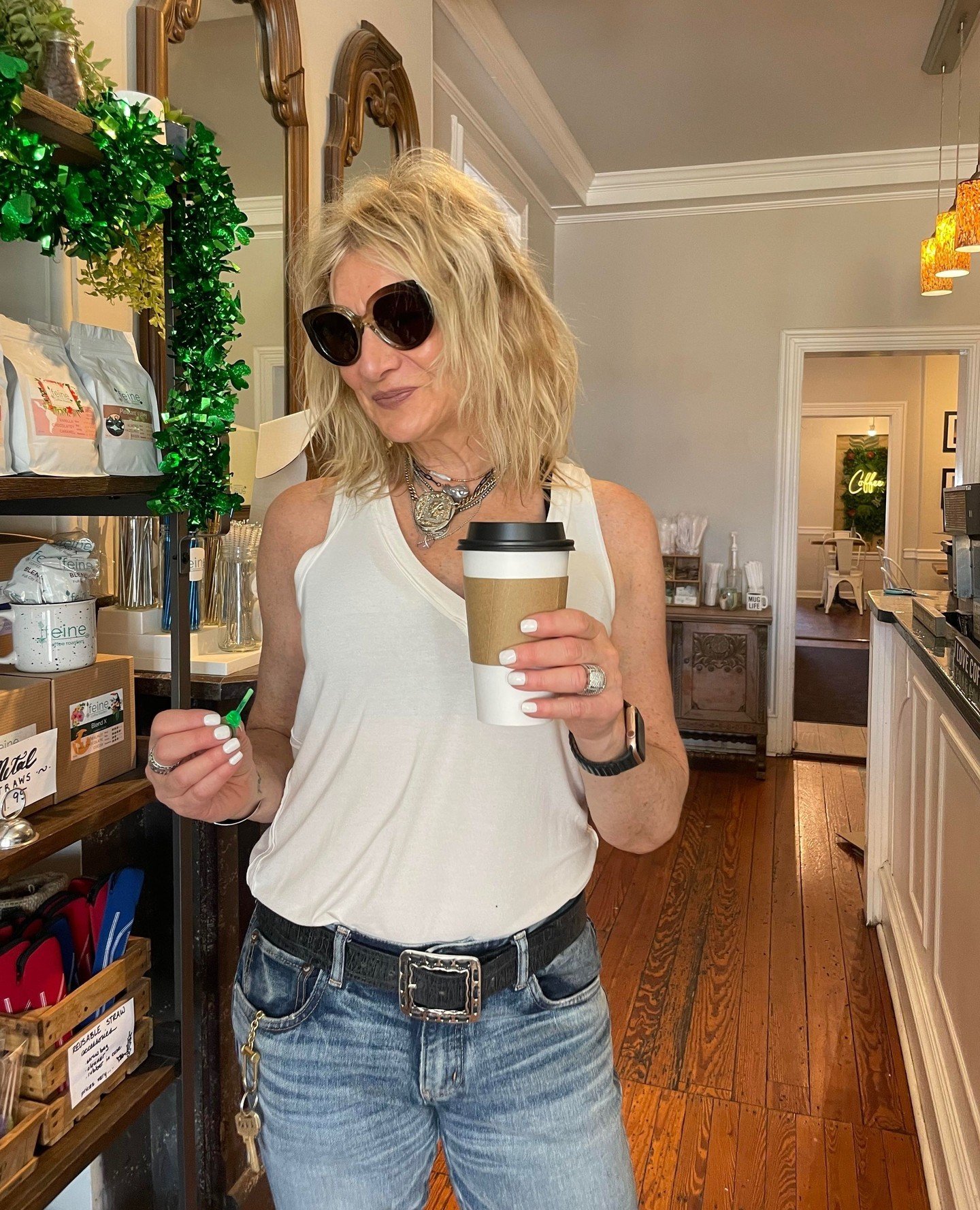 Heard it here first-- Feine is for the fashionistas. Here is our girl @sherrilynn212 rocking her classic Almond milk Cafe Au Lait!⁠
⁠
#drinkfeine #aulait #latte #cafe #espresso #coffeshop #coffeelovers