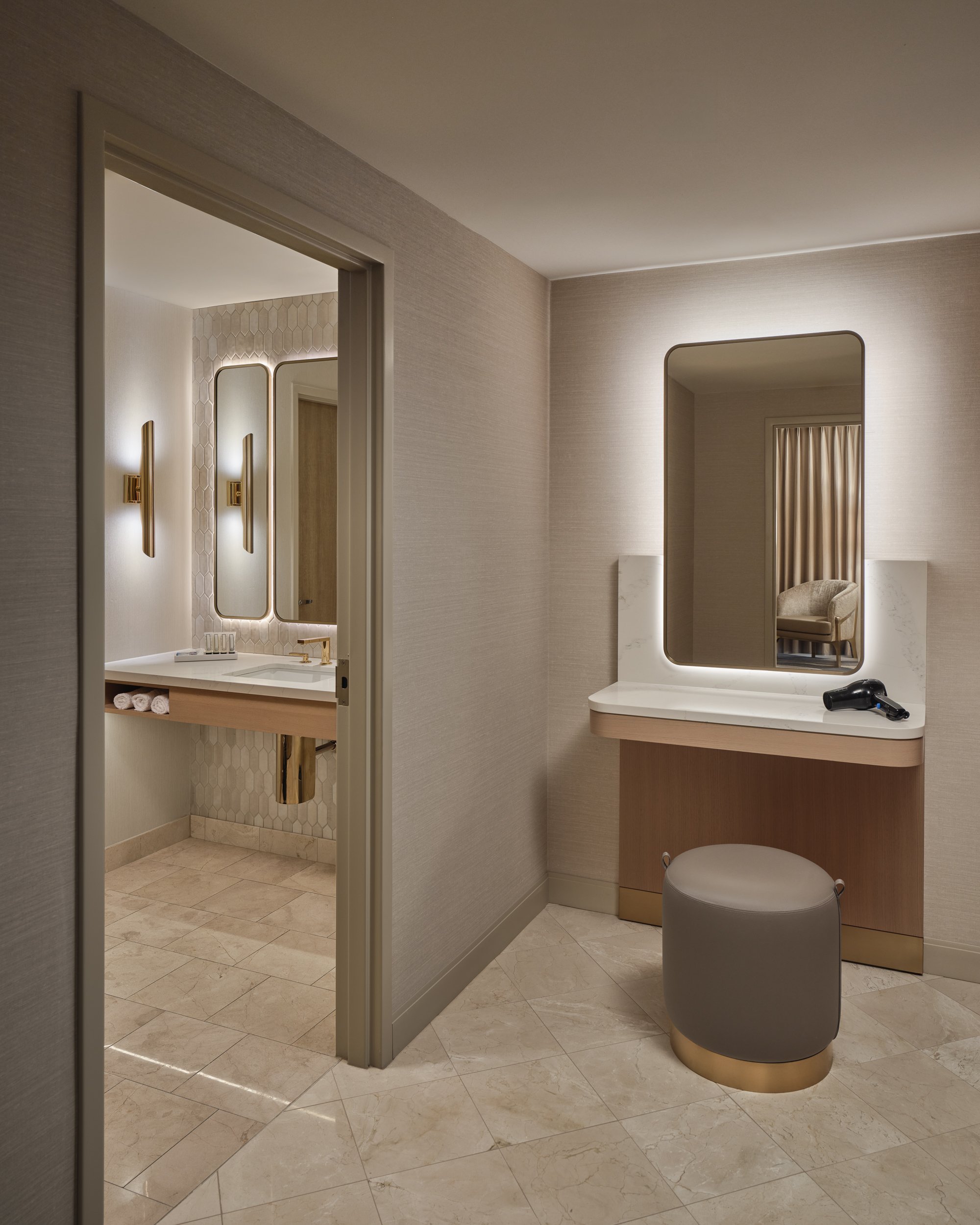 Motor City Casino Hotel_09.jpg