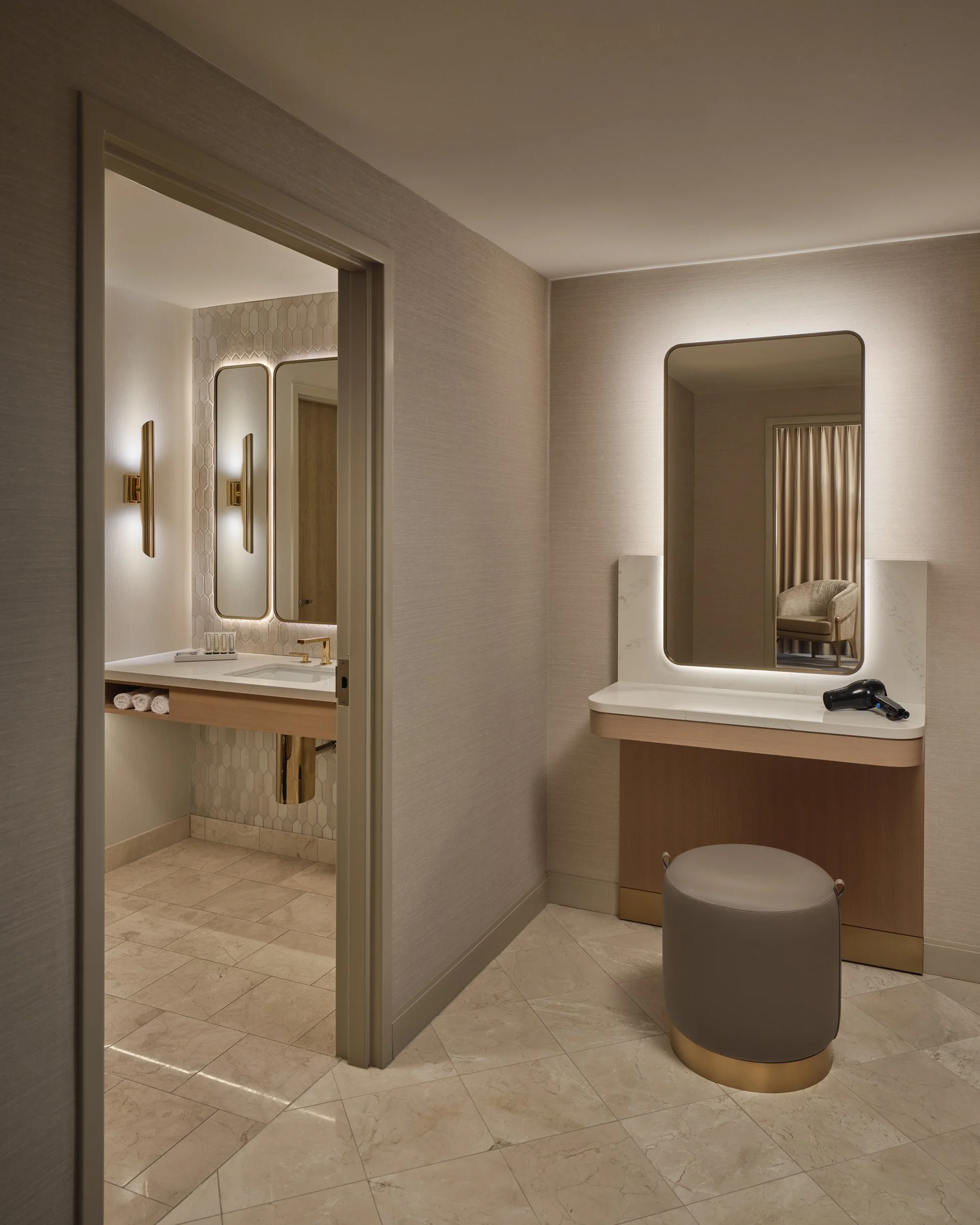 Motor City Casino Hotel_09.jpg