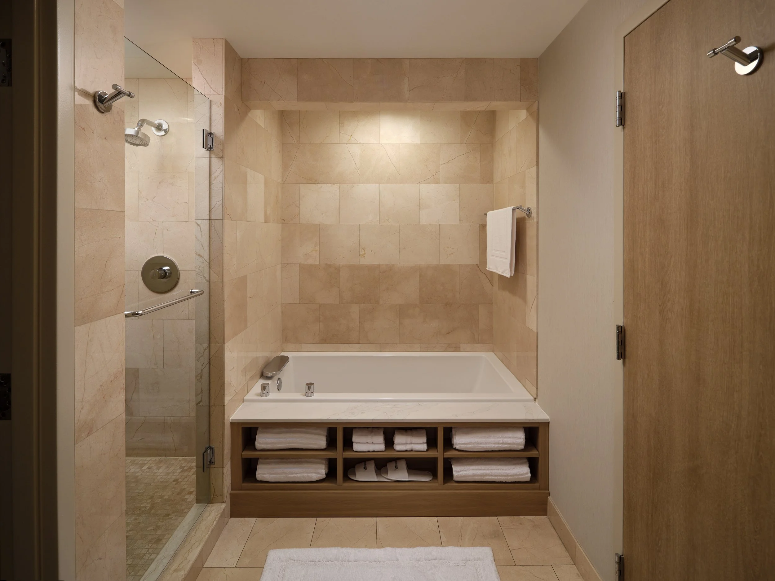 Motor City Casino Hotel_15.jpg