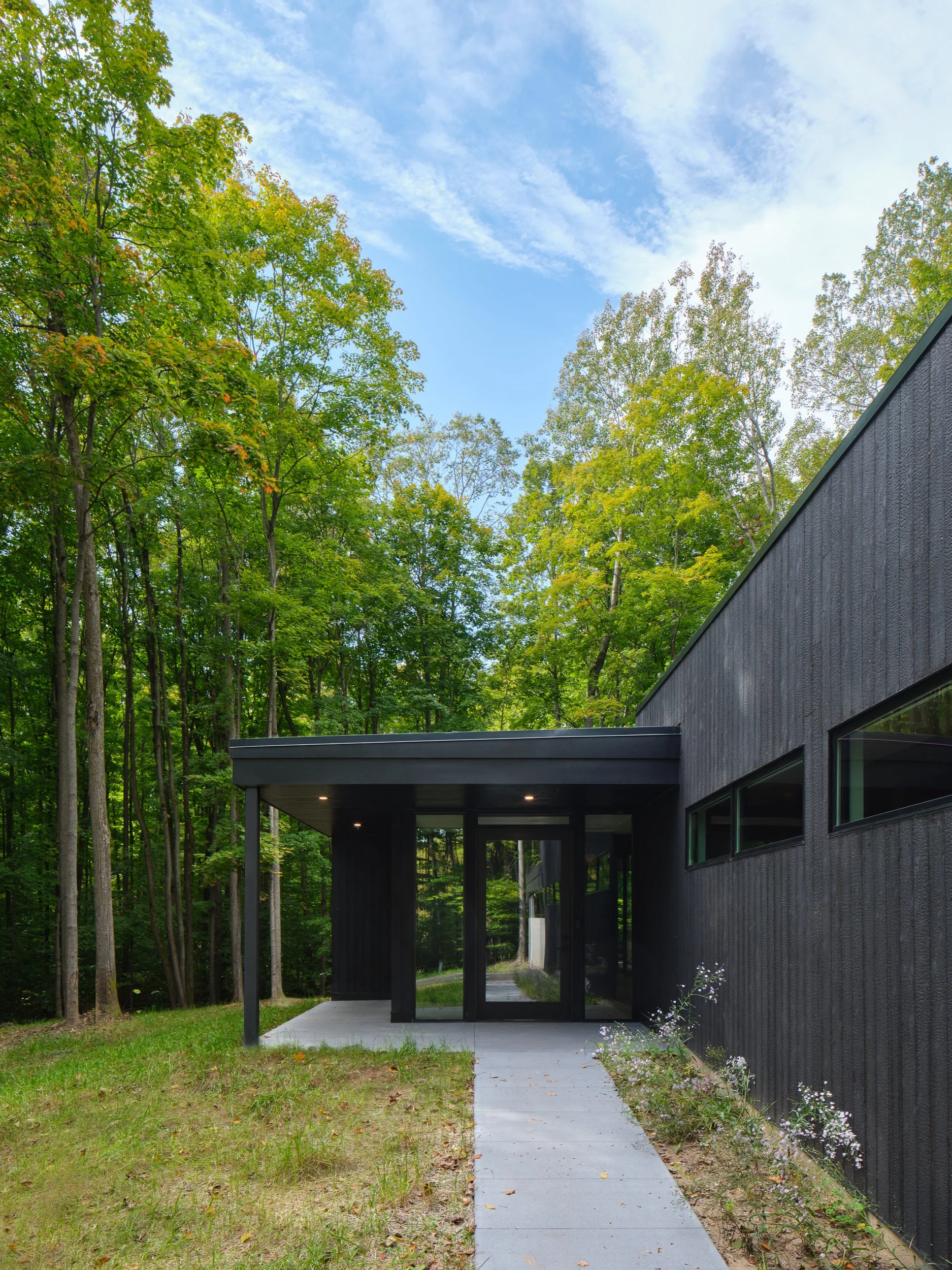 Linehouse_07.jpg
