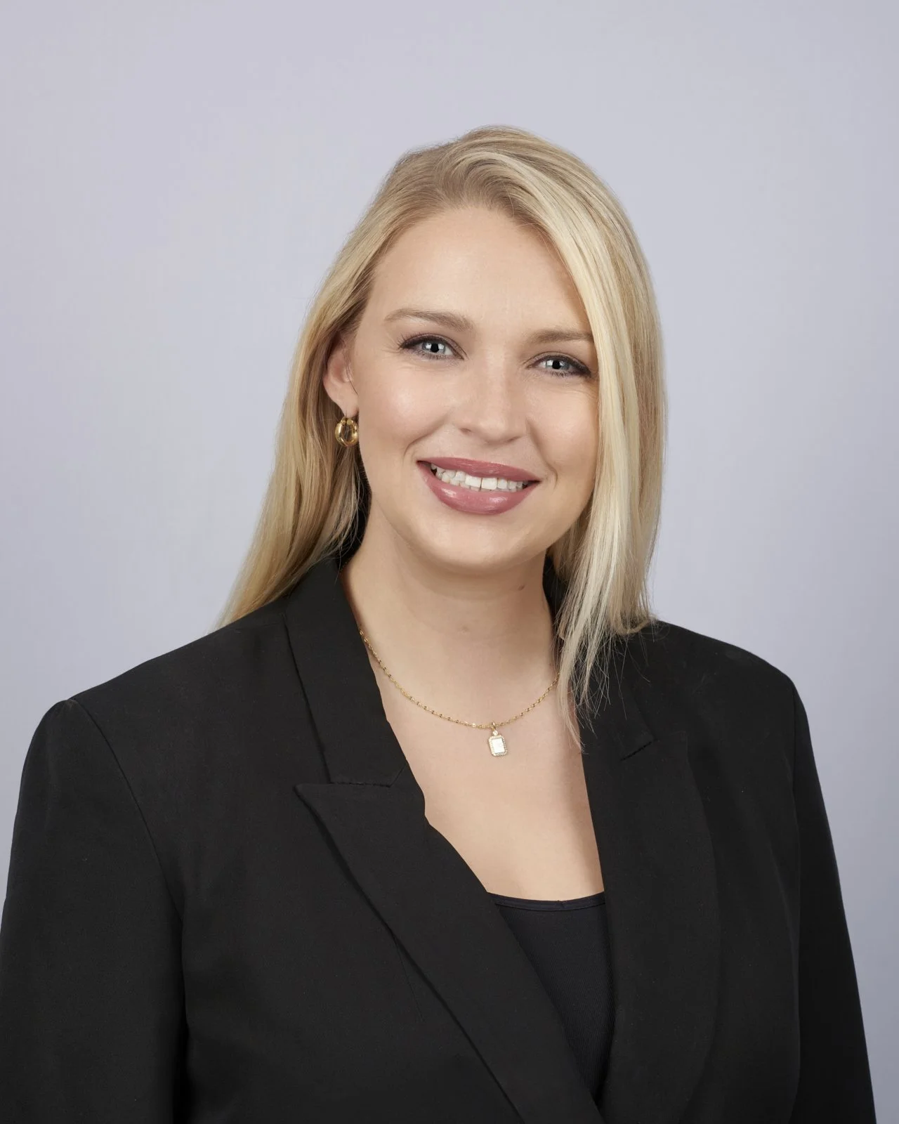 corporate-headshot-photographer-Broomall-pa-11.jpg
