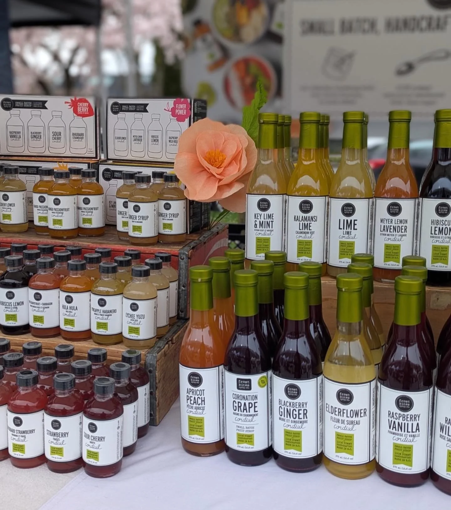 Spring has sprung and pretty little drinks can be created with our cordials. 1-2 Tbsp per drink is all you need. 
You can find us today at the @vanmarkets in Kitsilano. 10-2