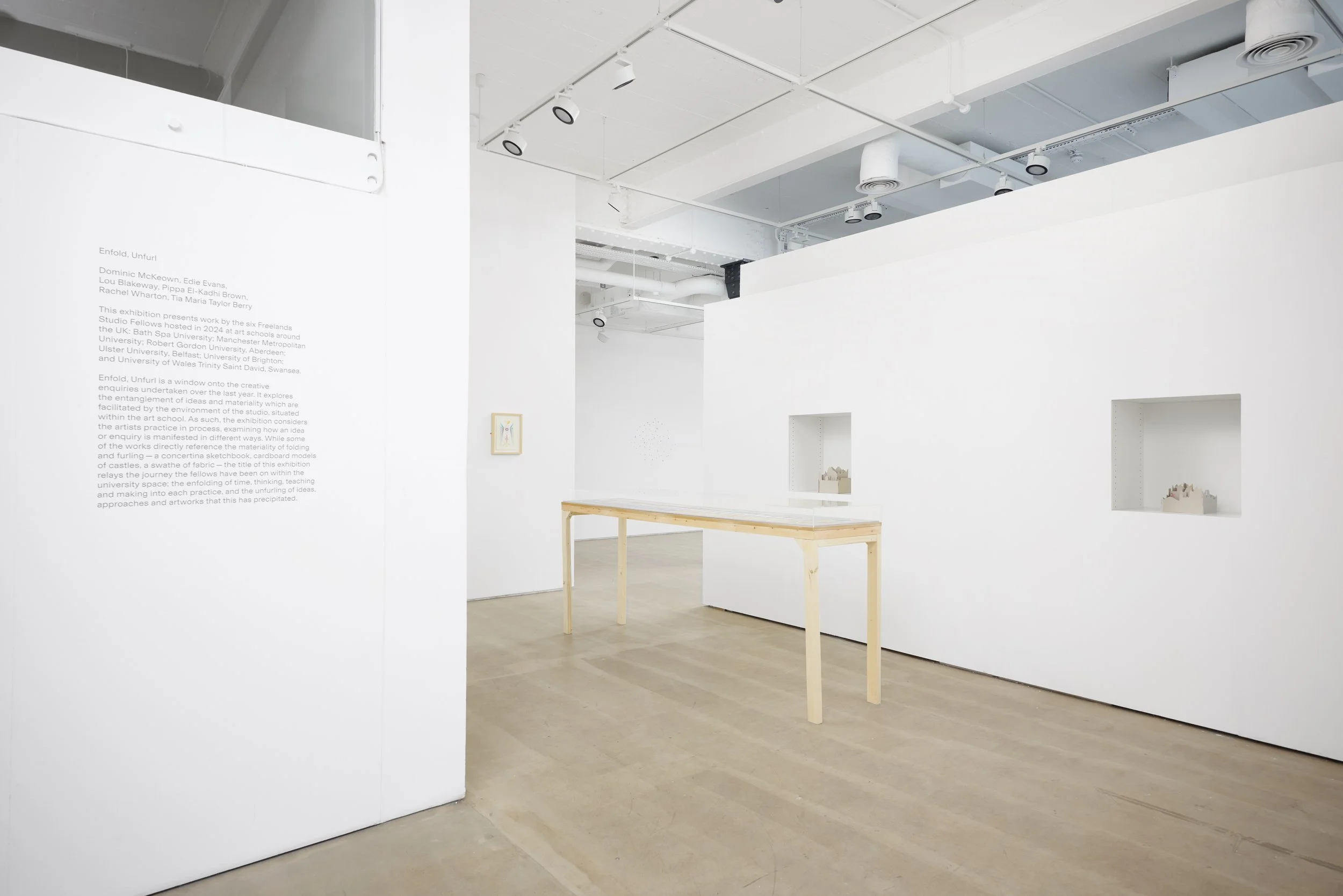 20250312-EnfoldUnfurl-StudioFellowsExhibition-001.jpeg