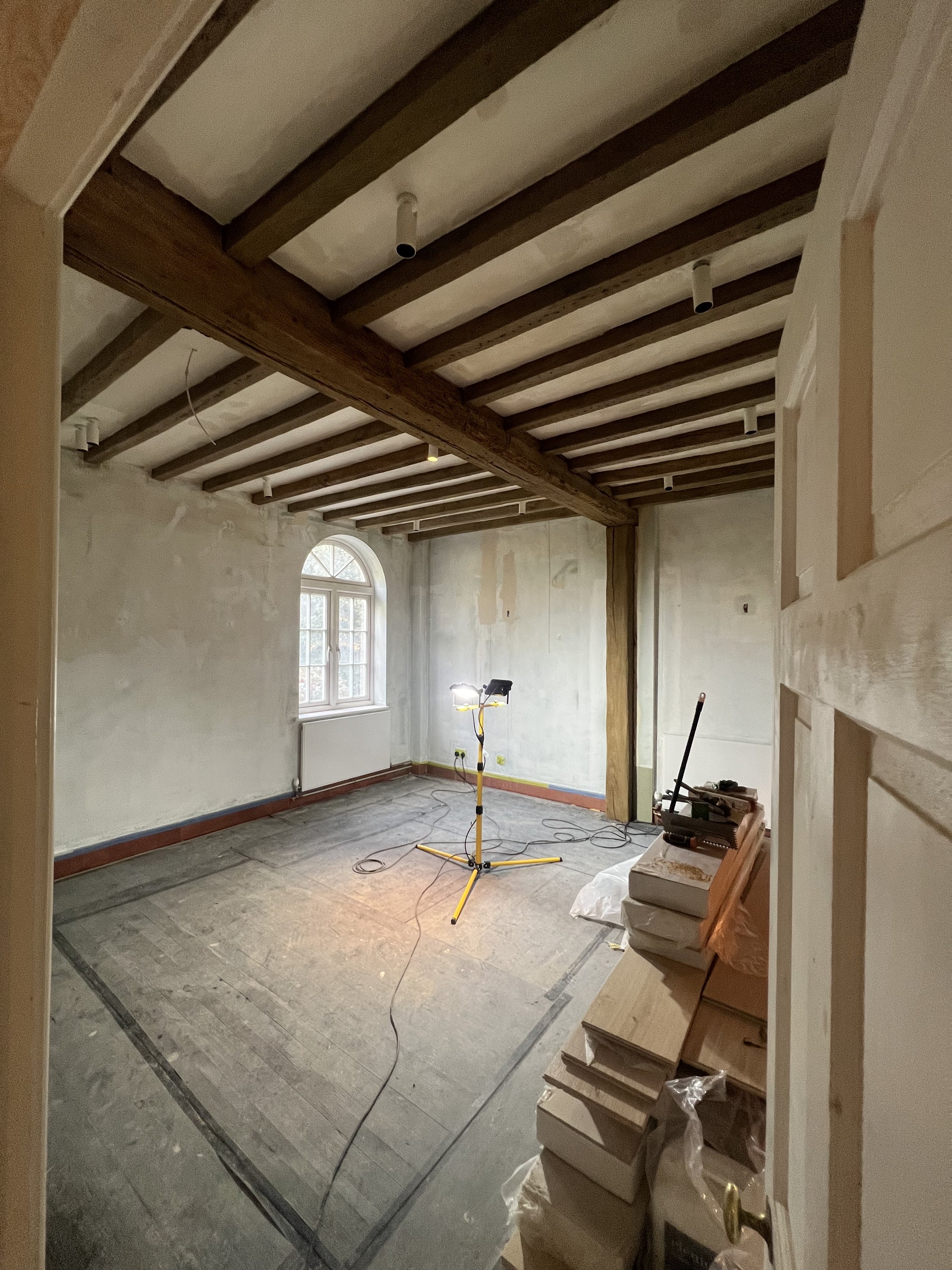 The Benefits of Instagram and Social Media for the Construction and Finishing Trades