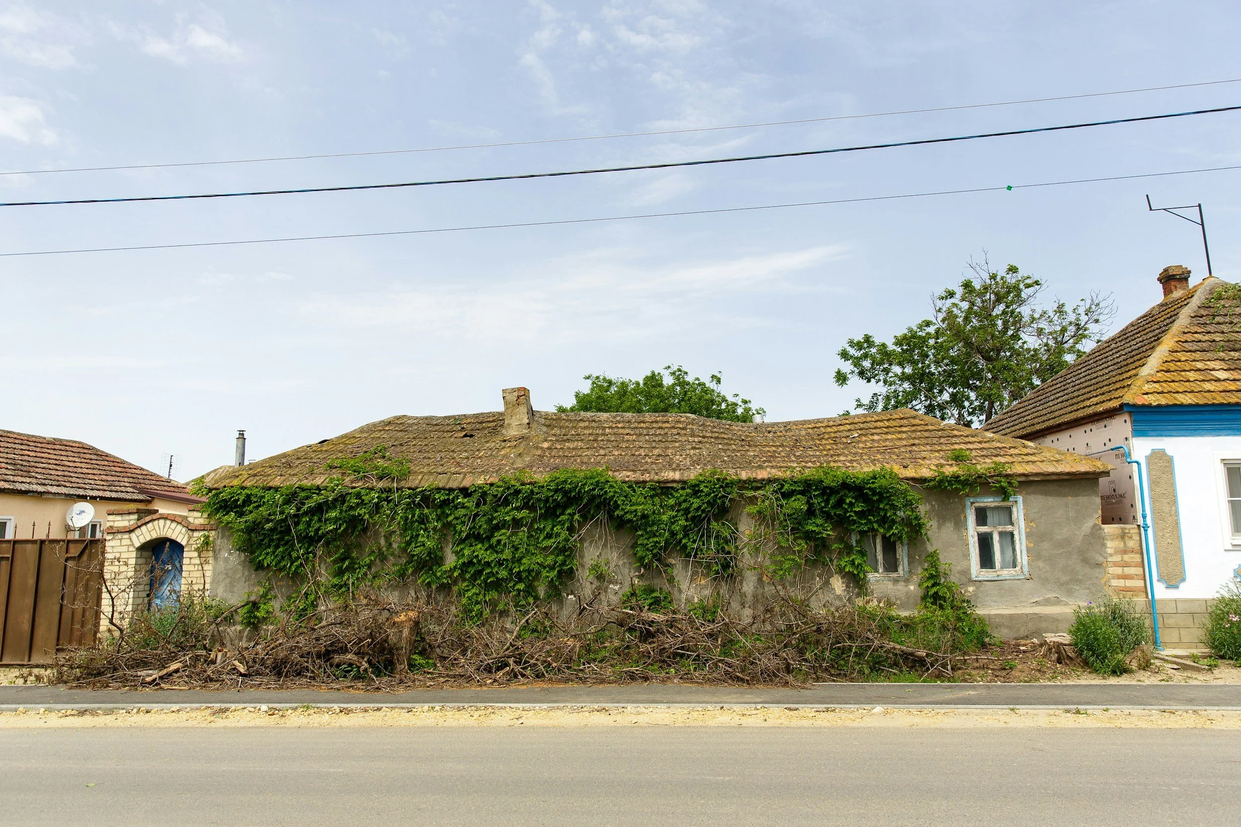 Listed Properties and Why Professional Wood Restorers Are Essential