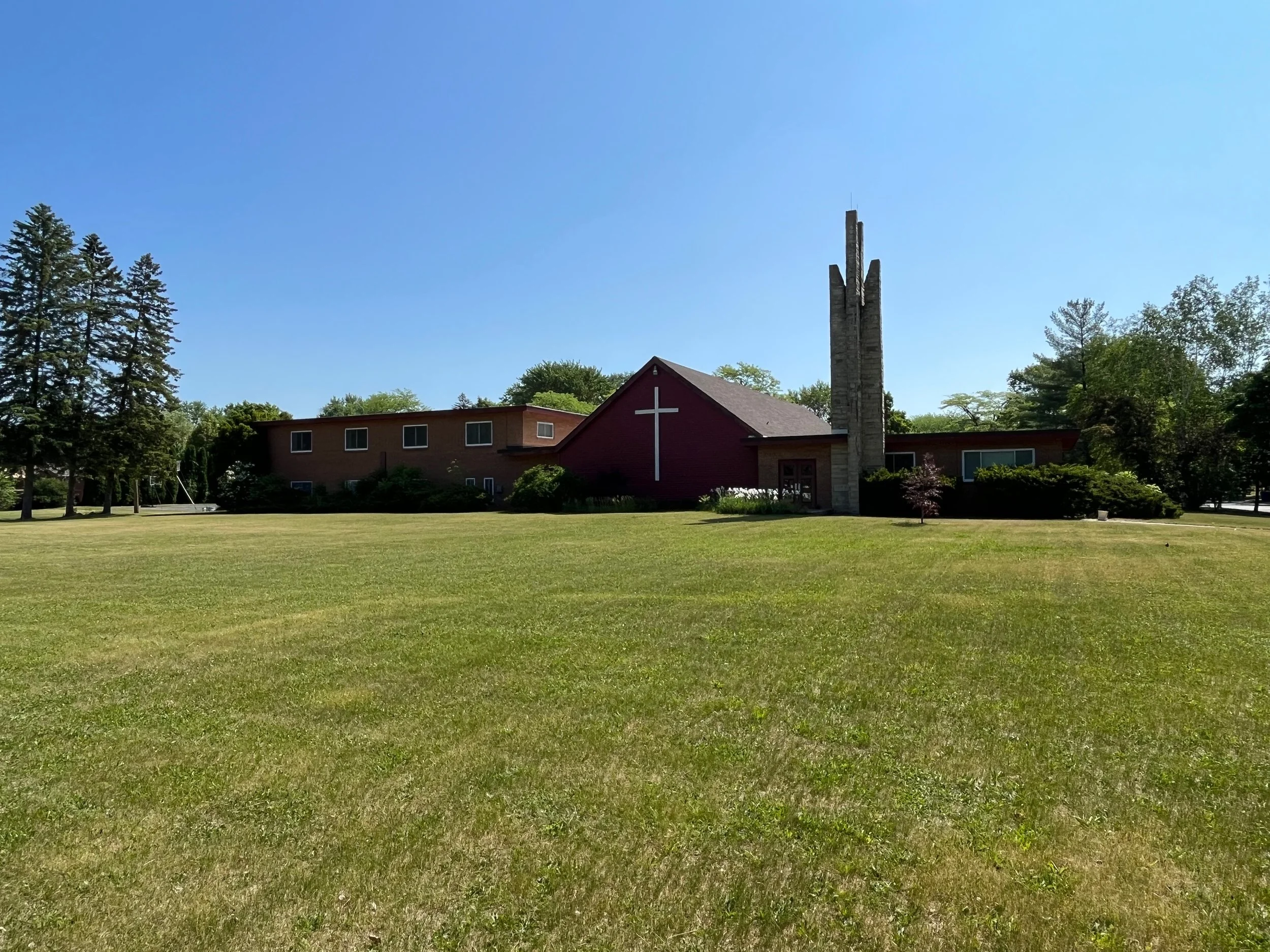 Church in Midland, MI for sale. Exterior photo.