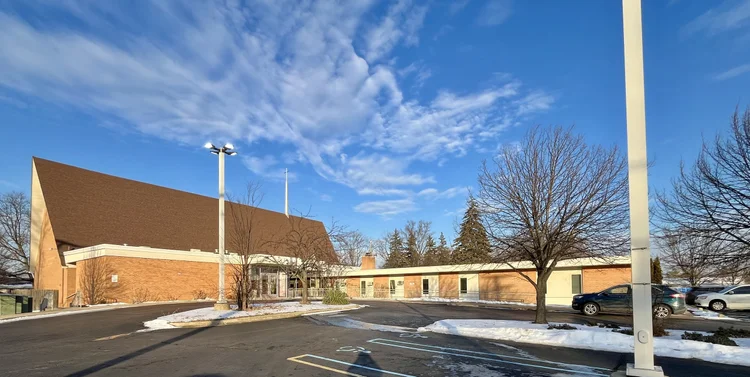 Church for lease in Garden City