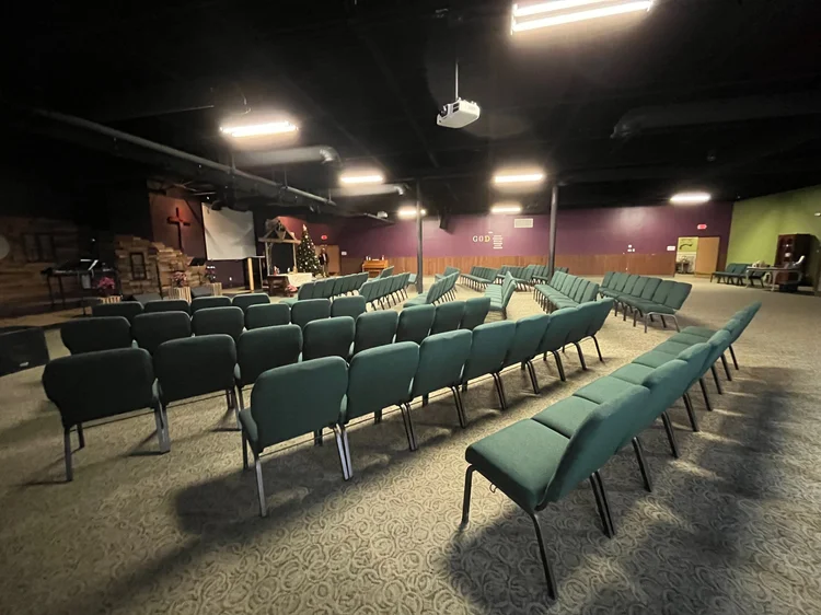 Church for lease in Washington