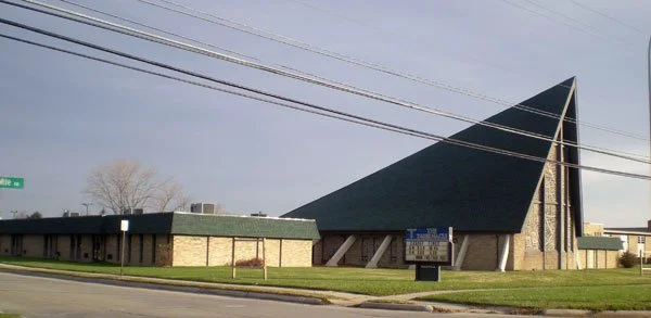 Church for lease in Warren