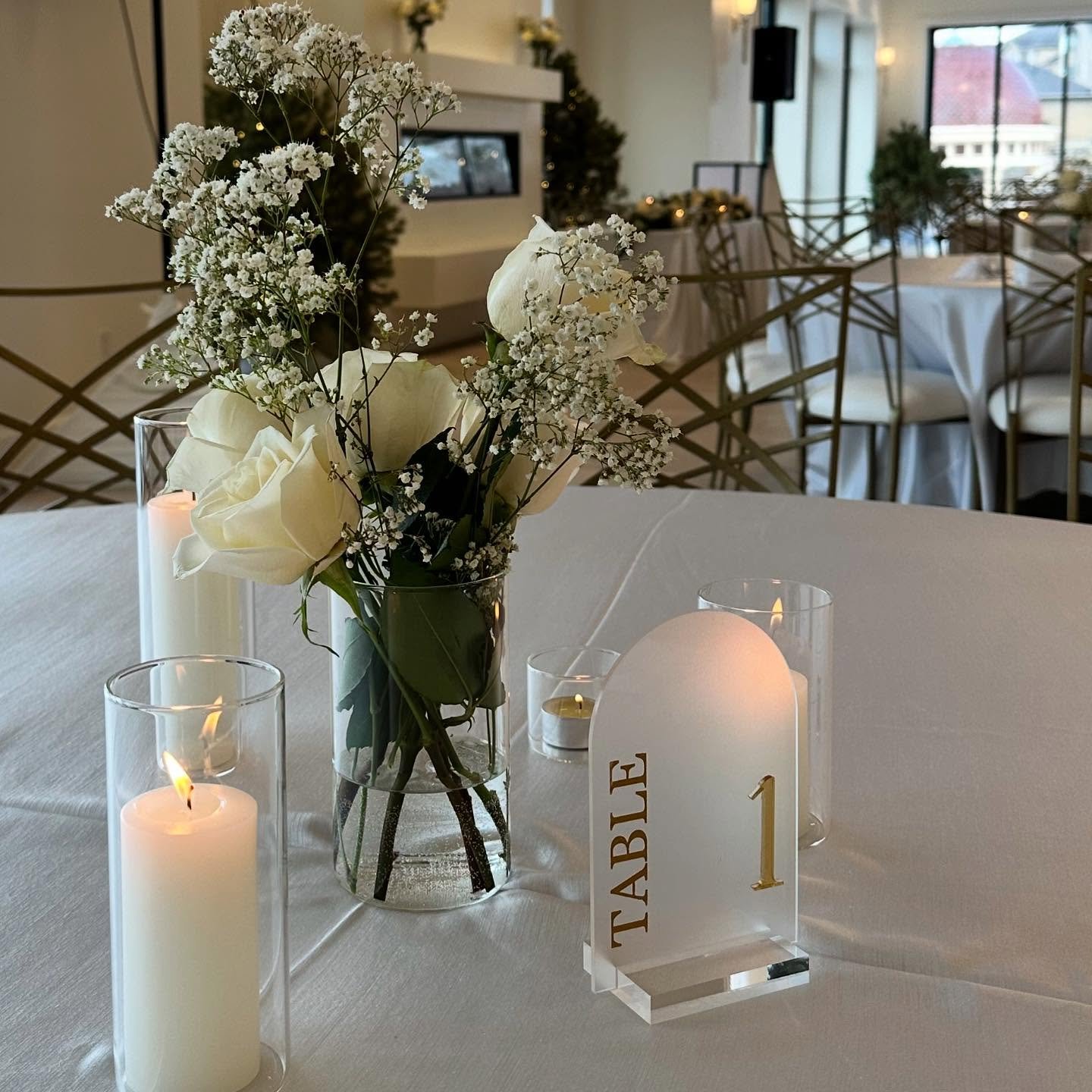 Endlessly gushing over all the details at Hope &amp; Paytin&rsquo;s beautiful winter wedding!