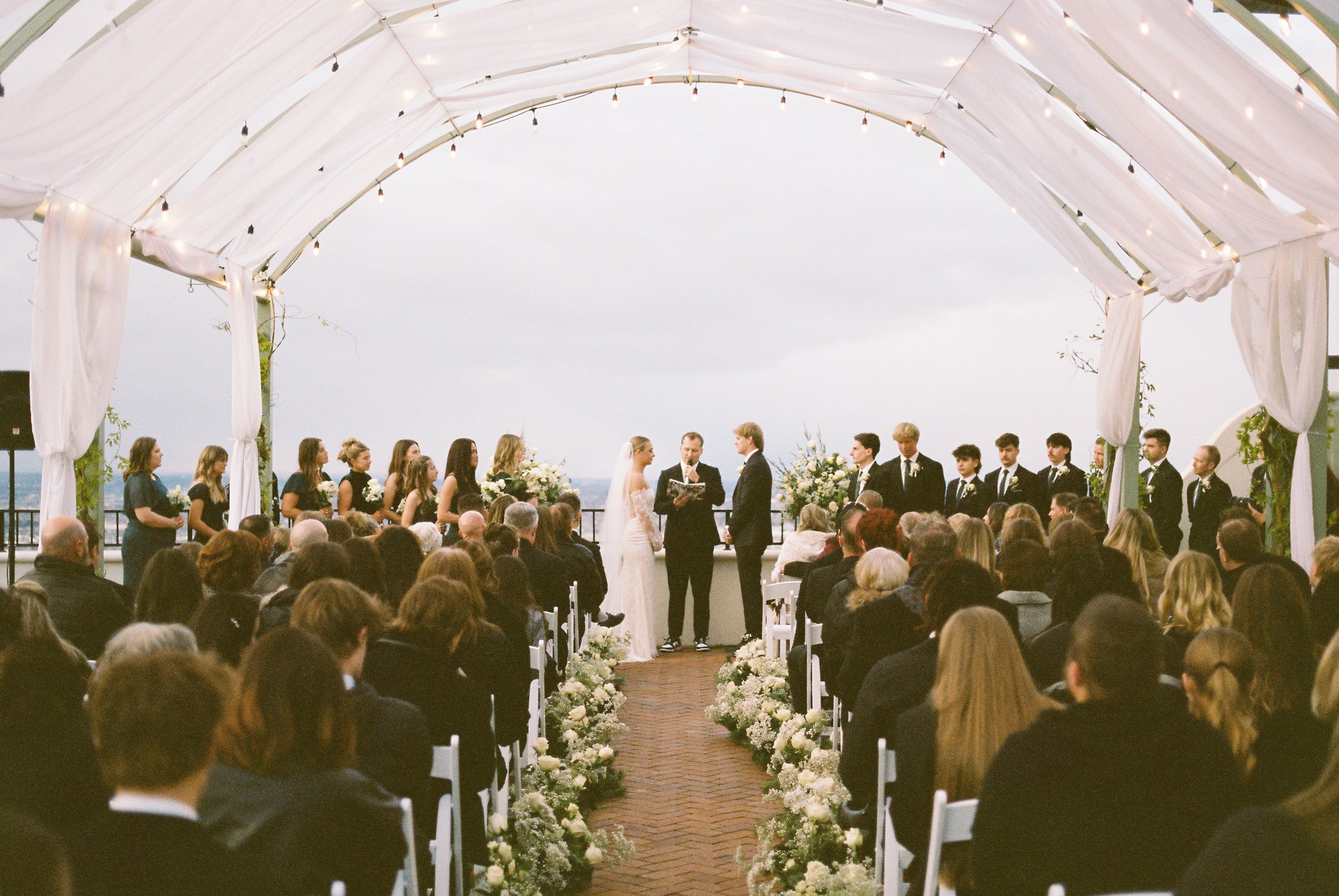A Classic Winter Wedding at Siempre — Hope & Paytin