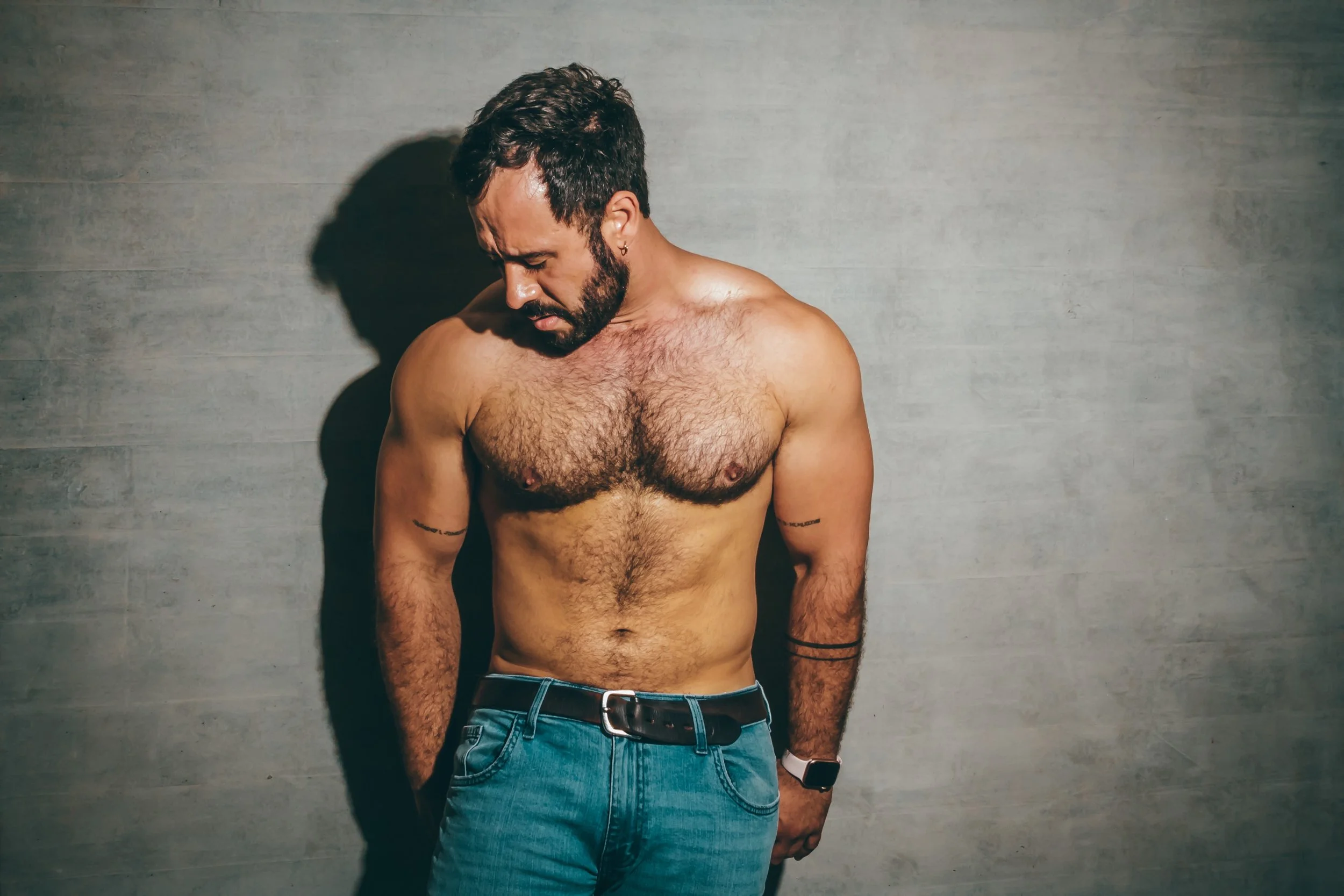 Sin camiseta.JPG