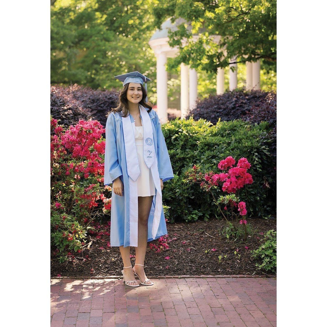 Cannot believe we are at this moment already !! So very proud of this young lady ❤️❤️ Phi Beta Kappa with degree in Bio and minor in Chem and Medical Anthropology&hellip; and she&rsquo;s just an awesome human :) ❤️❤️❤️ can&rsquo;t wait to see what he