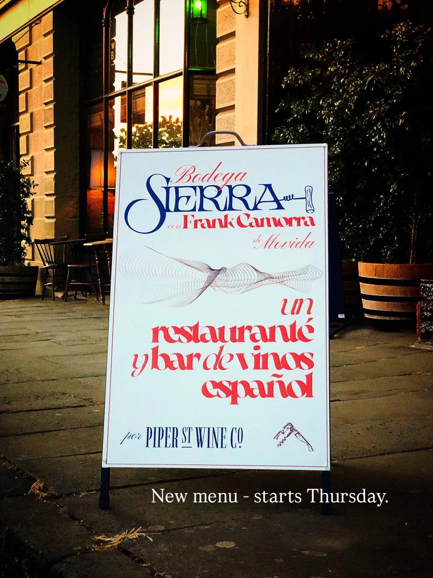 BODEGA SIERRA
Un restaurante y bar de vinos espa&ntilde;ol.
@frankcamorra 
@piperstwineco 

New menu launch this Thursday. (Tomorrow!)
Book online or call 54221079