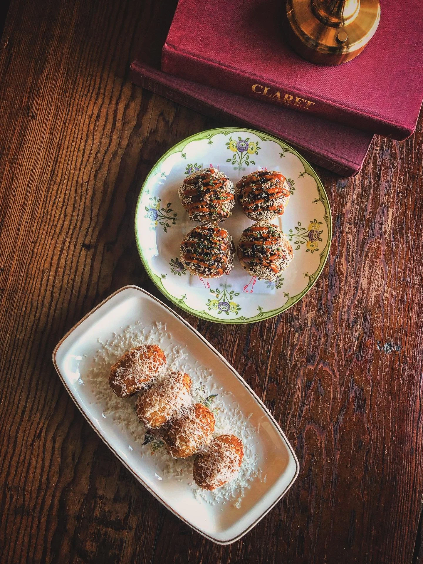 TAPAS.

Spanish food culture is famous for it&rsquo;s snacks and here&rsquo;s a couple of our favourites:

* Croqueta de Puerro - Leek &amp; smoked scarmozza cheese croqueta. A staple Spanish tapa.

* Tostada de Gambas - Our take on prawn toast; A de