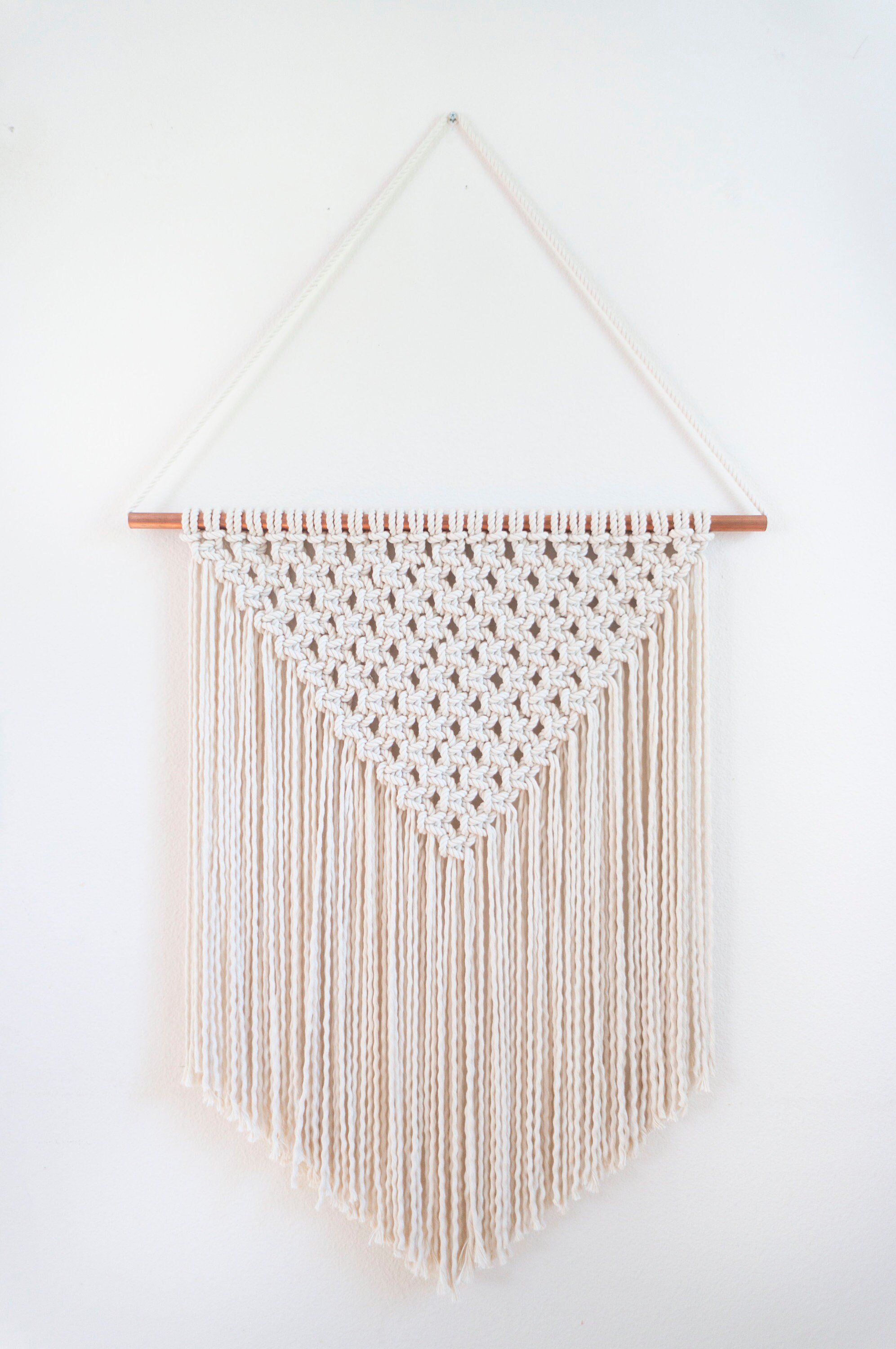 https://i.etsystatic.com/6959415/r/il/7682e7/1709407643/il_fullxfull.1709407643_ptye.jpg