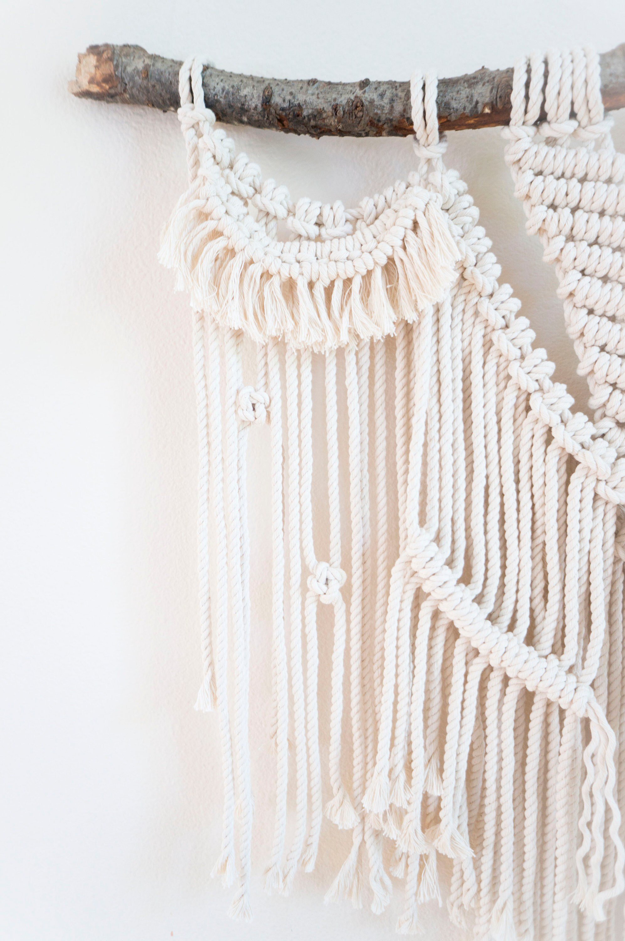 https://i.etsystatic.com/6959415/r/il/240089/1574998740/il_fullxfull.1574998740_iacc.jpg