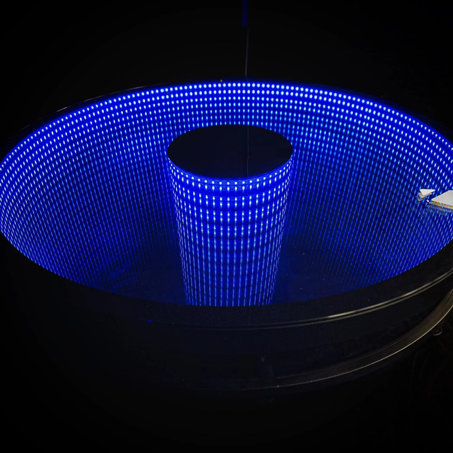 💦🌊🫐💙 keepin it cool, but turning up at the same time? Yes. Absolutely. We can match your event theme. Just shoot us a message!
&bull;
LINK IN BIO #R3VOLVE #VIBES360