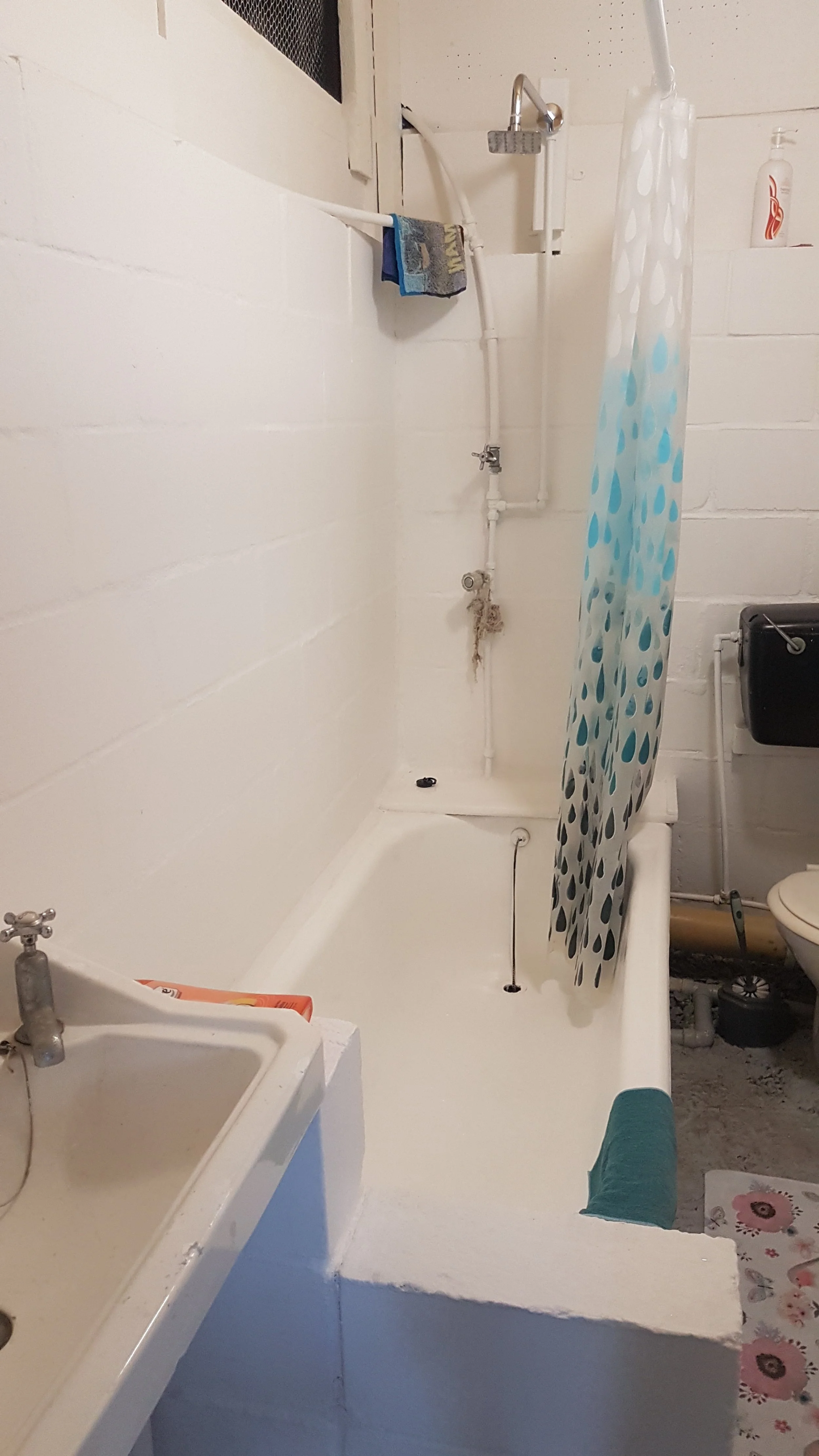 News - Badezimmer II.jpg