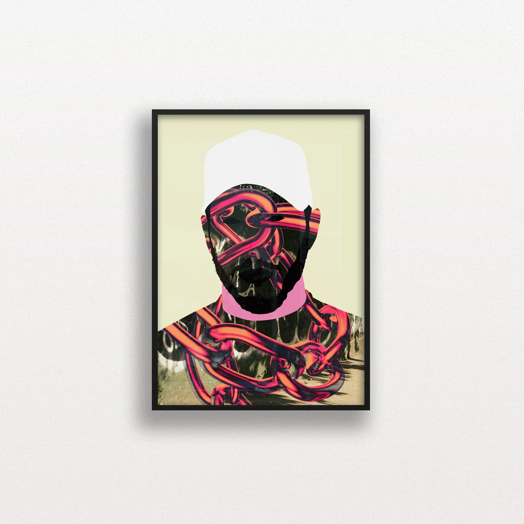 10 Lewis_Black Frame_01.webp